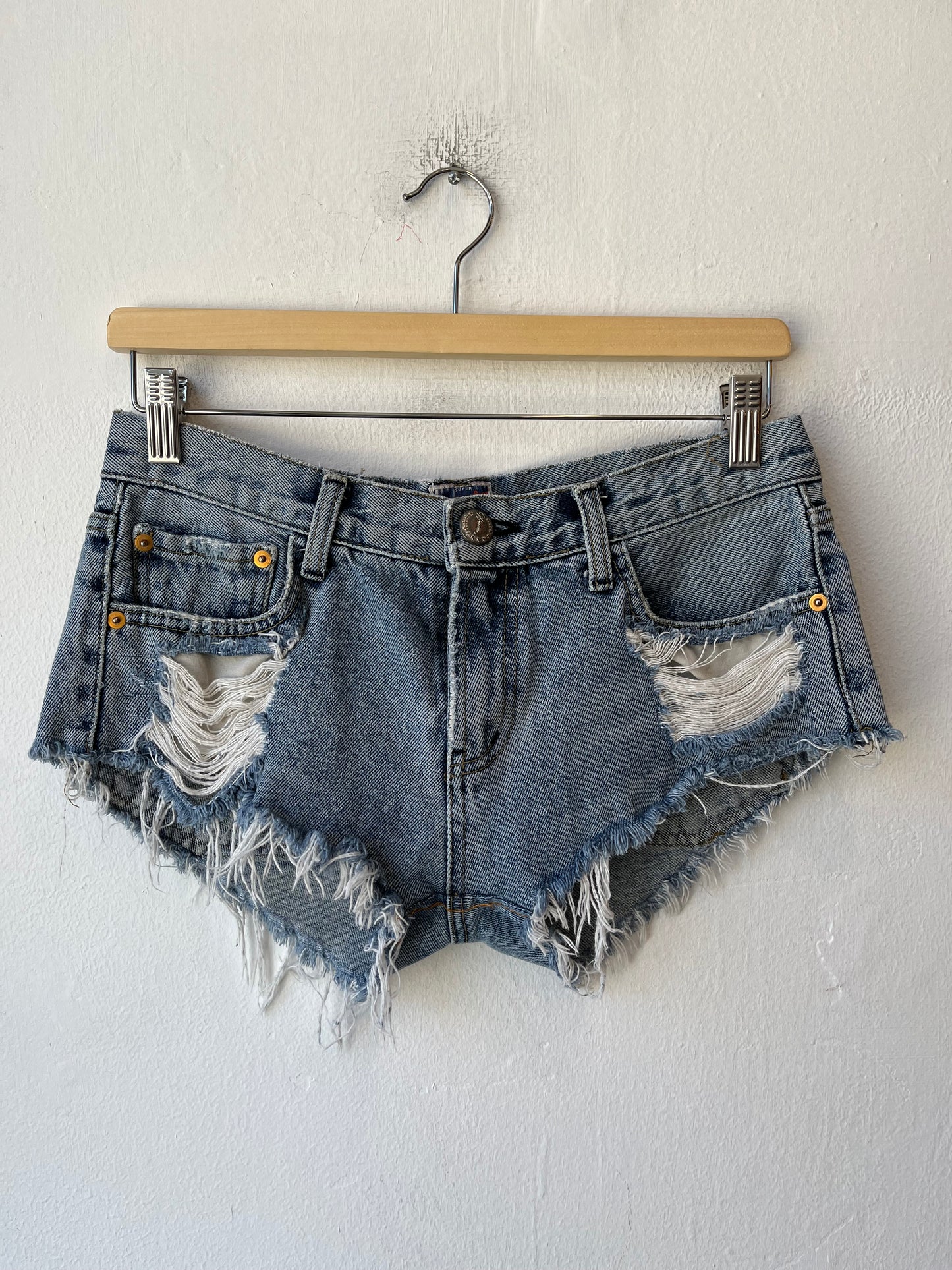 90's Cutoff Mini Shorts 29"