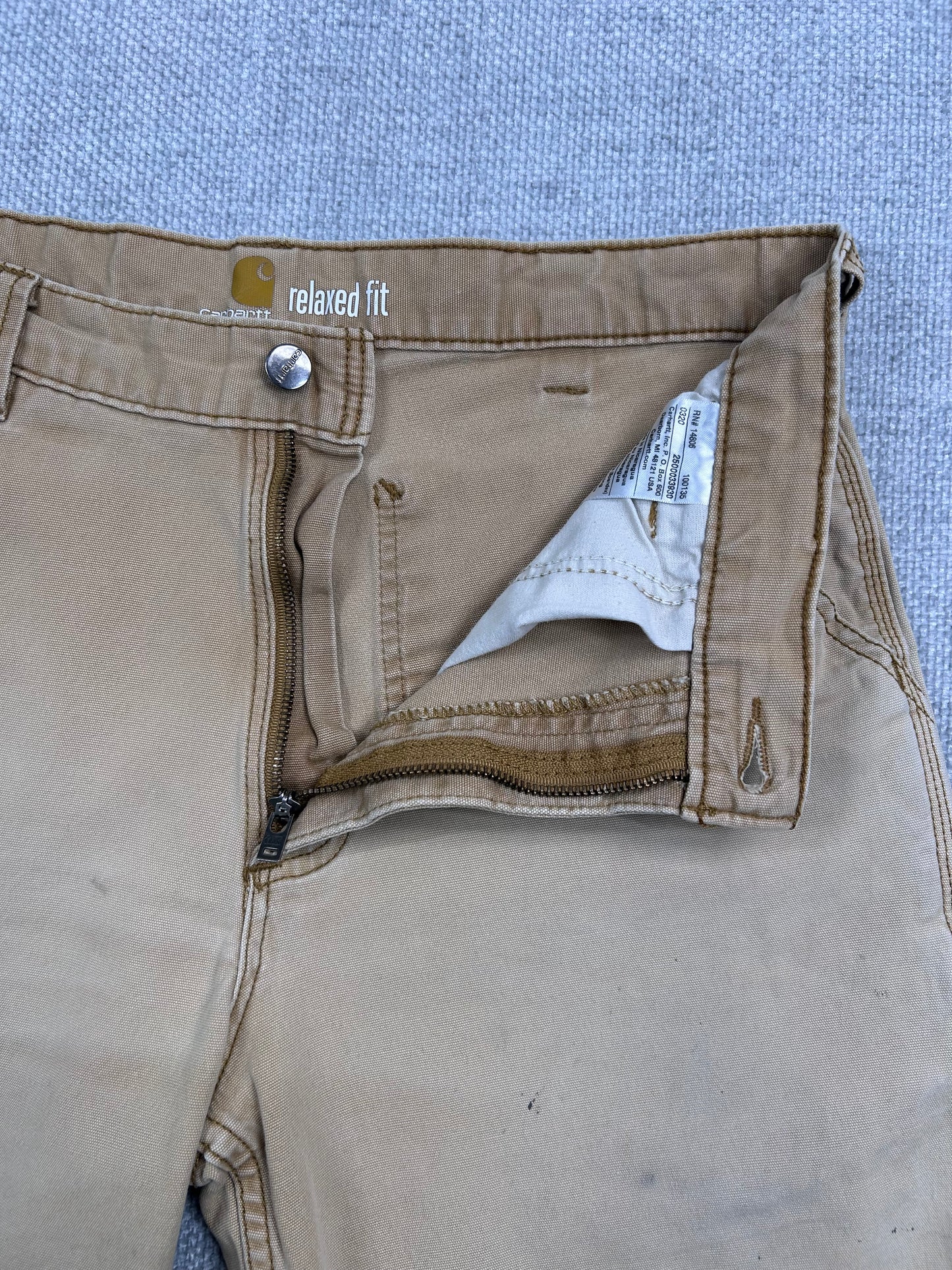 Y2K Carhartt Shorts 32"