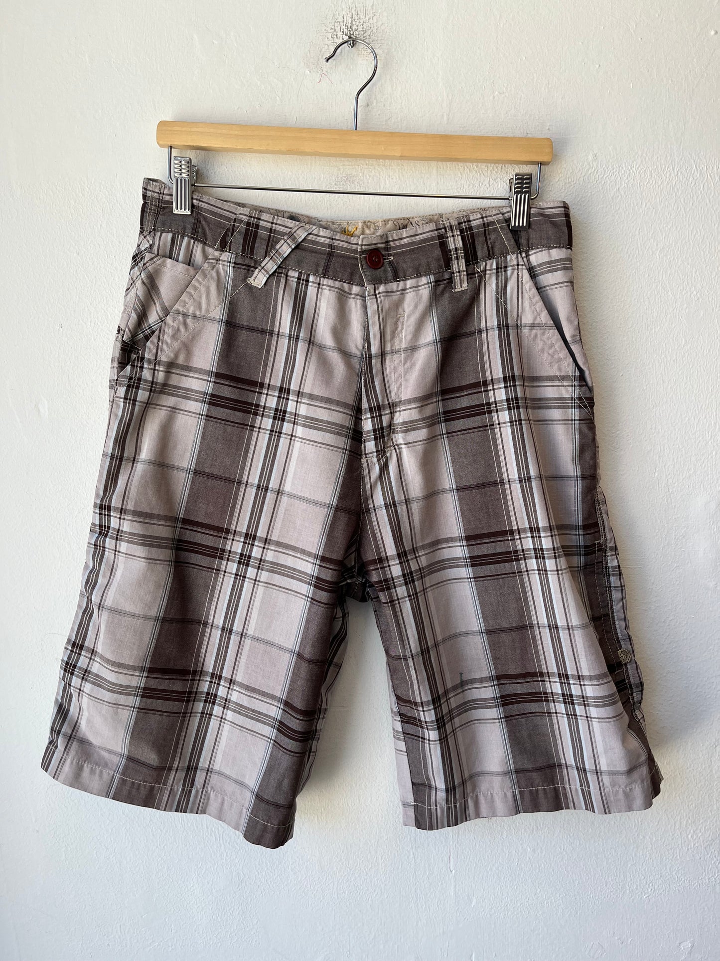 Y2K Baggy Plaid Shorts 31"