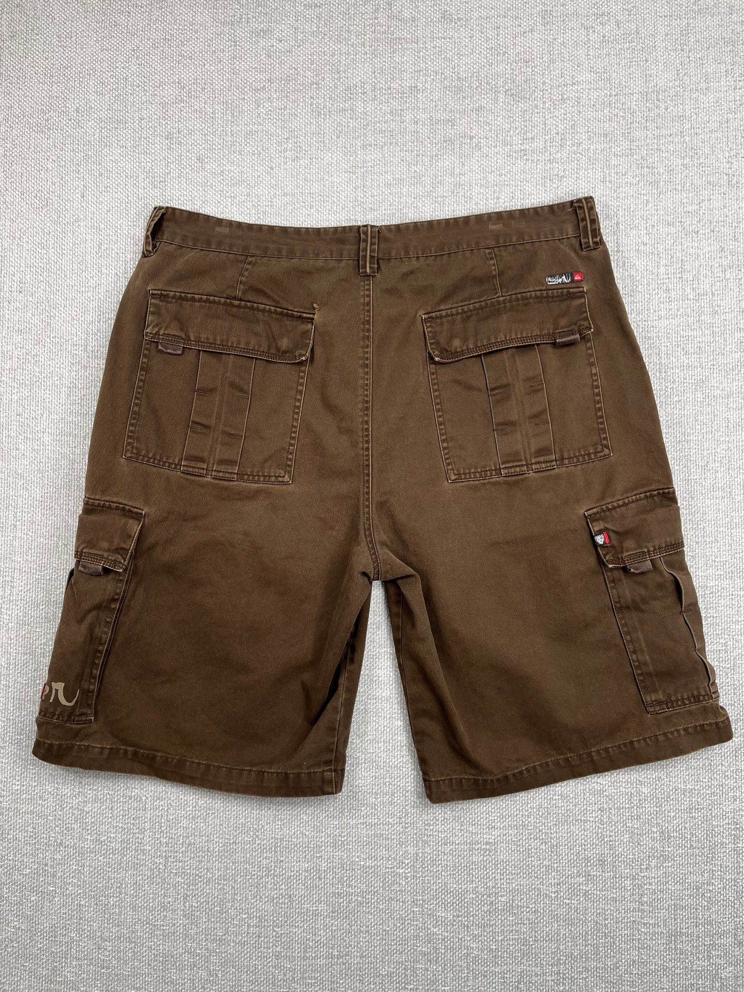 Y2K Quiksilver Cargo Shorts 38"