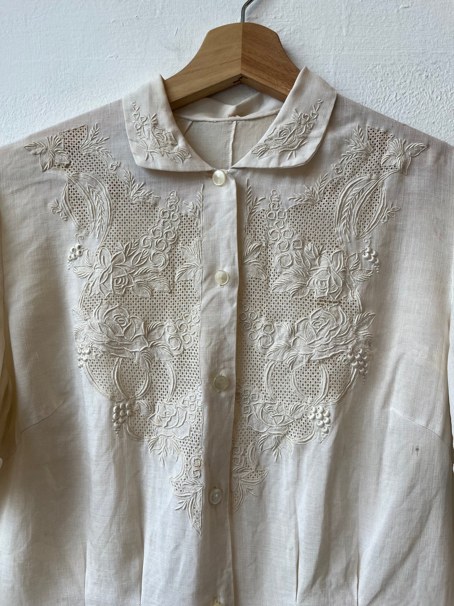 70's Cream Floral Button Down