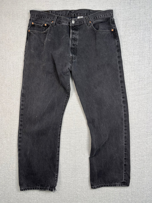 Y2K Levi's Black 501 38"