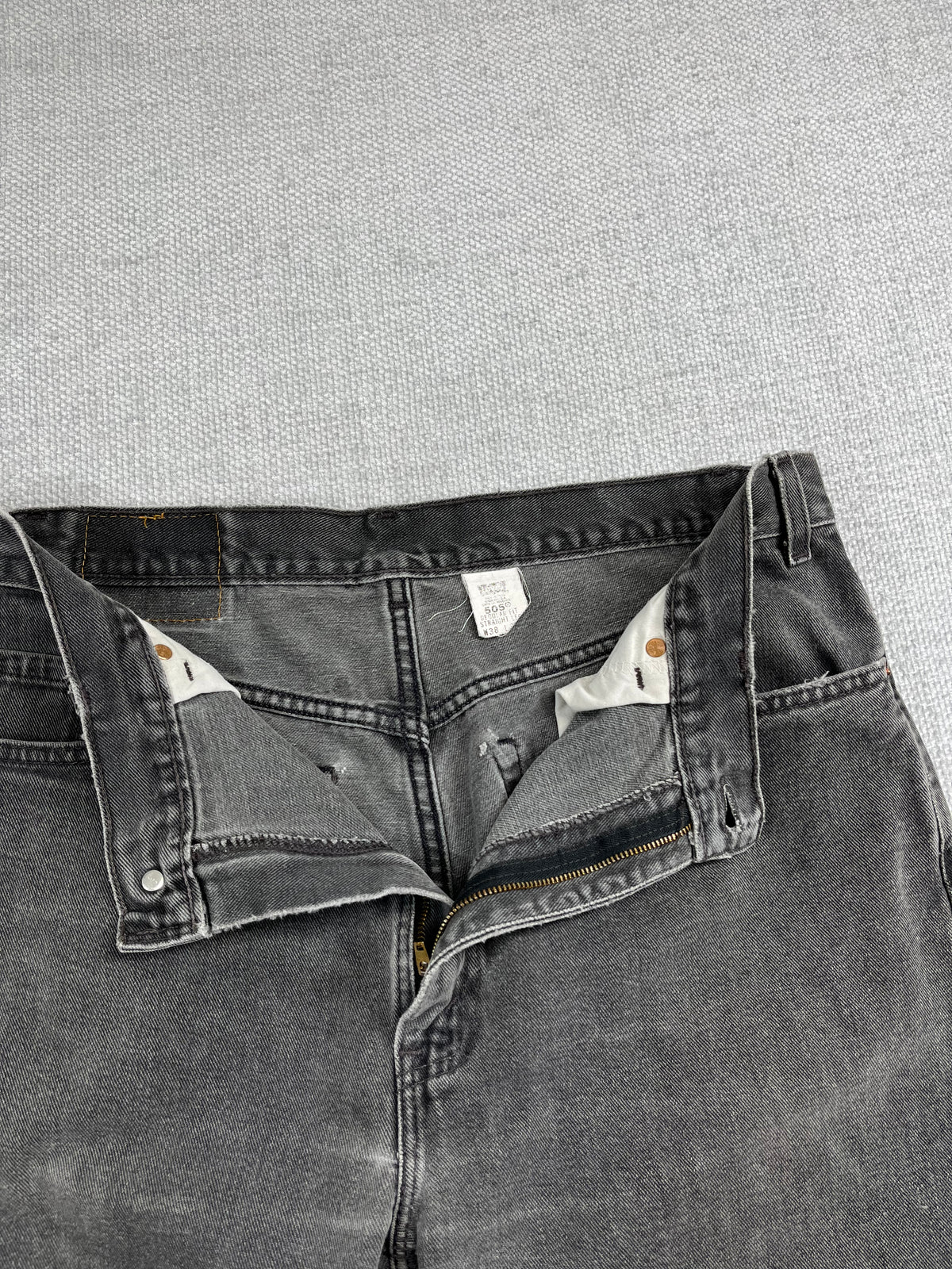 90's Levi's Black 505 Jeans 35"