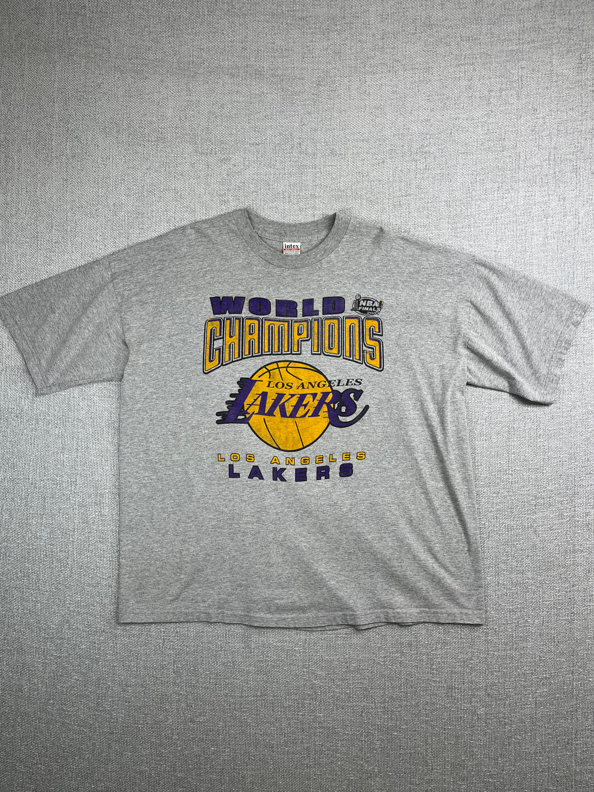 2001 Lakers NBA Finals T-Shirt
