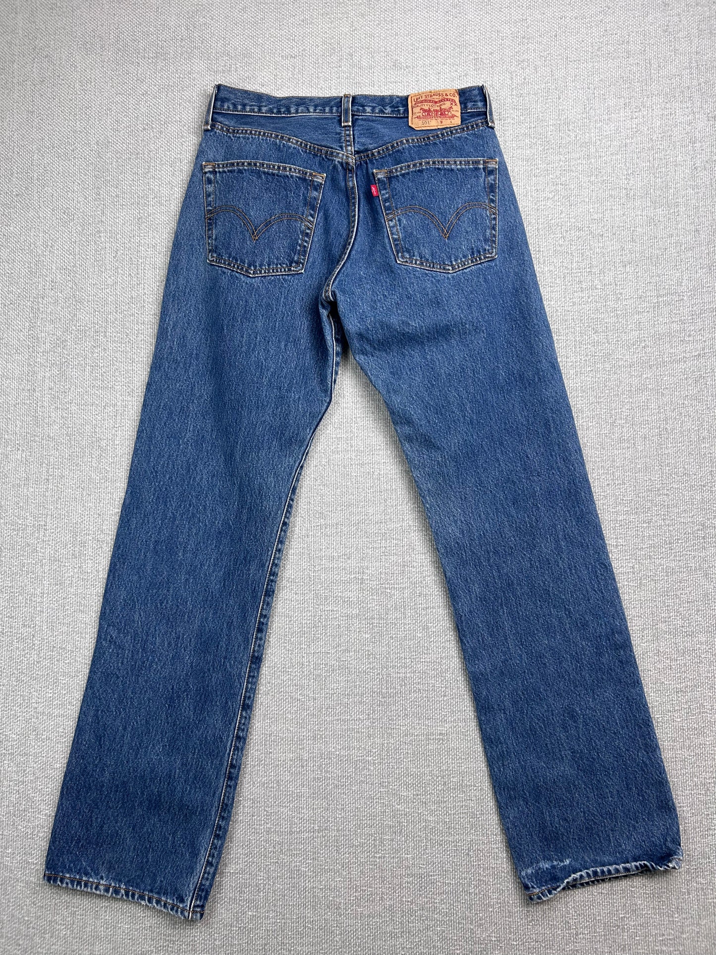Y2K Levi's 501 Jeans 30"