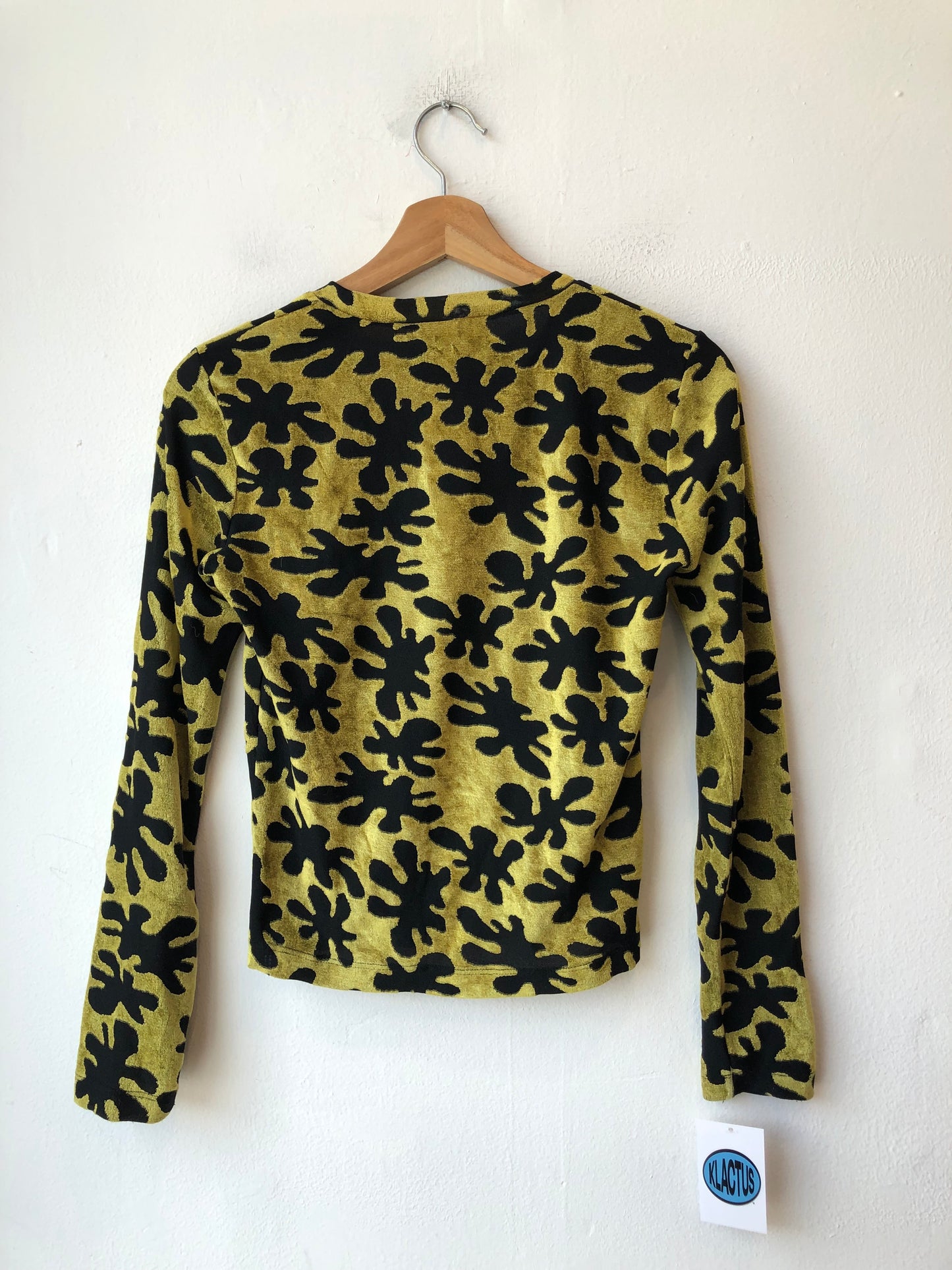 90's V Neck Patterned Top