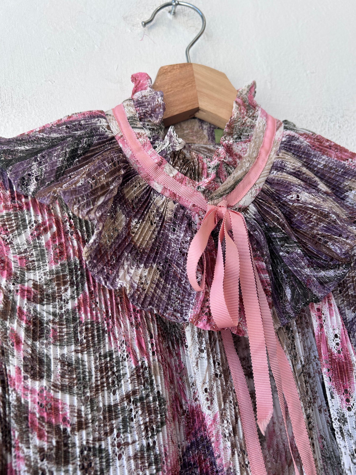 60's Floral Long Sleeve Blouse
