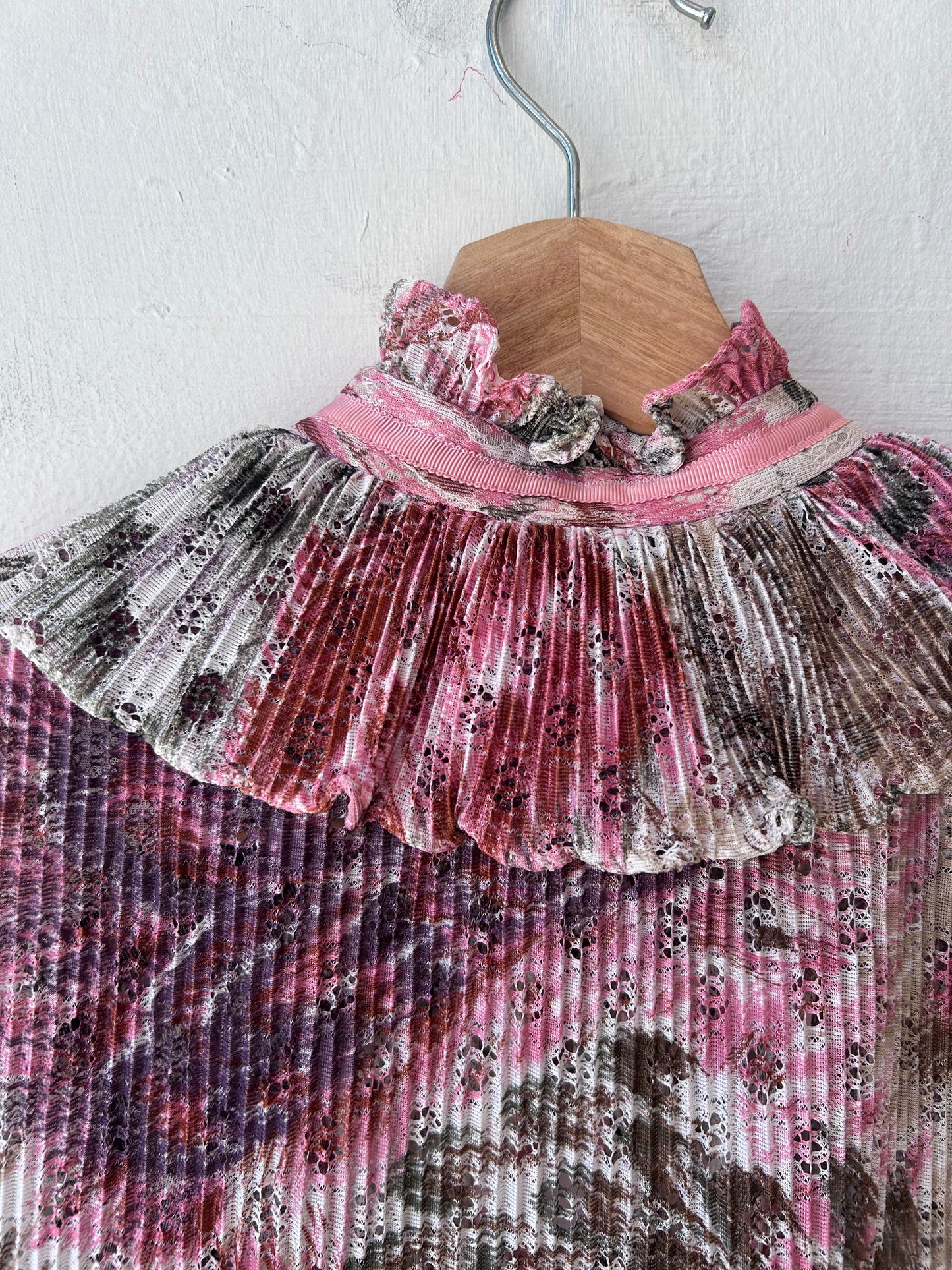 60's Floral Long Sleeve Blouse