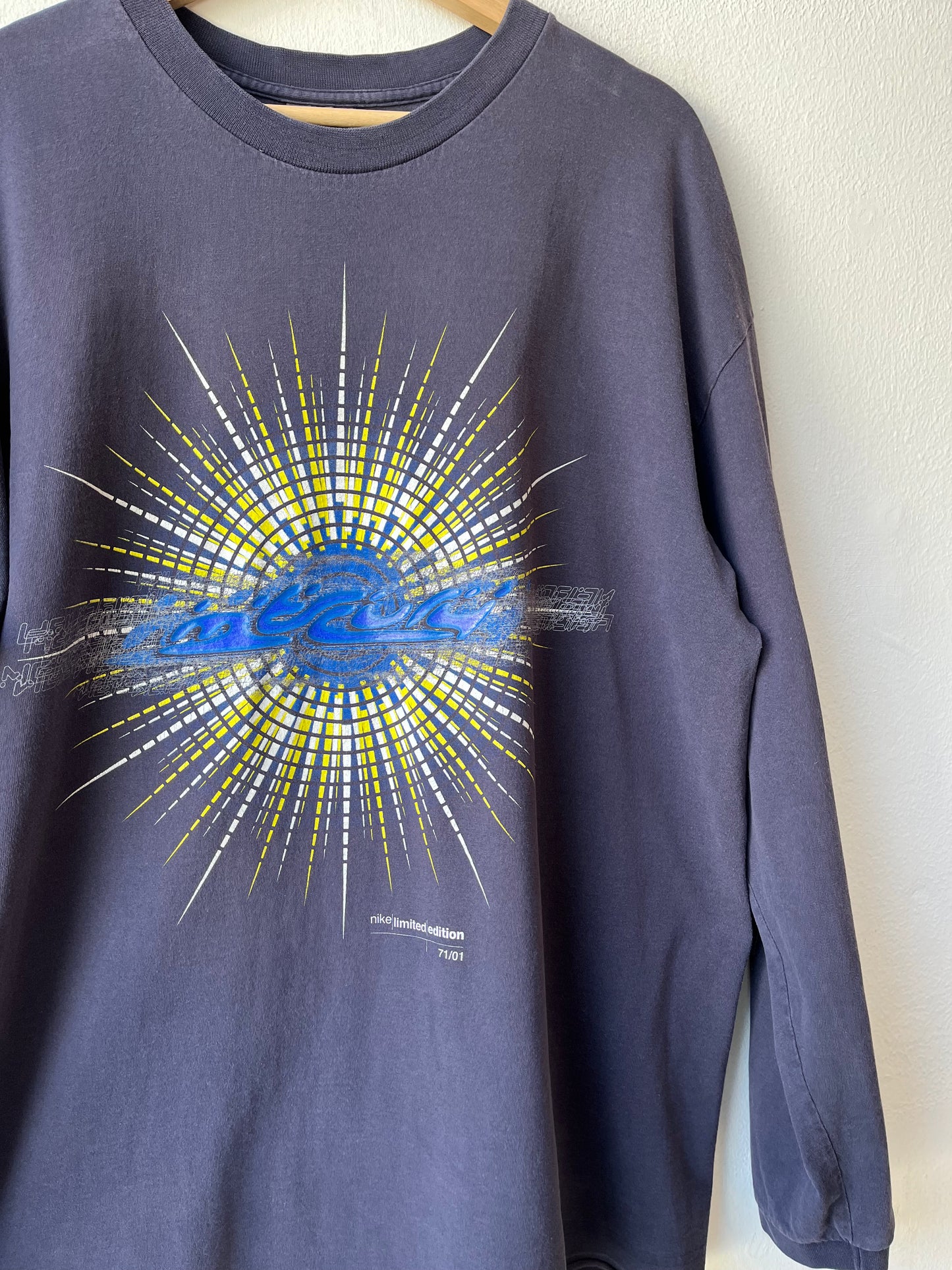 Y2K Nike Limited Edition Long Sleeve