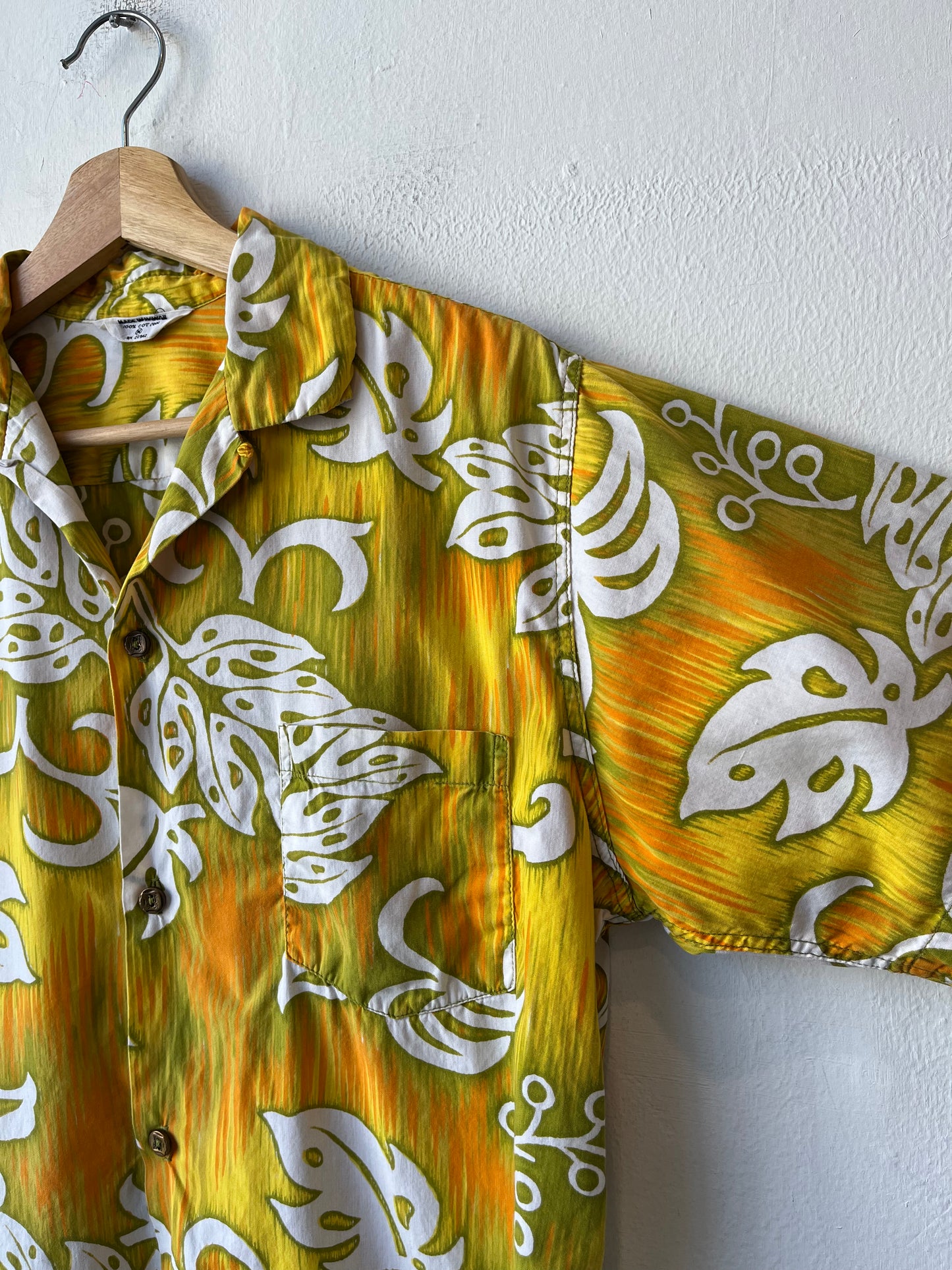 80's Hawaiian Shirt