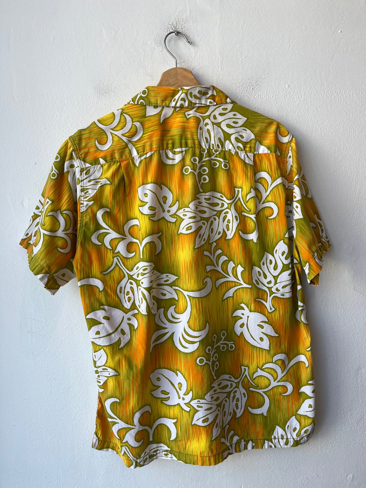 80's Hawaiian Shirt