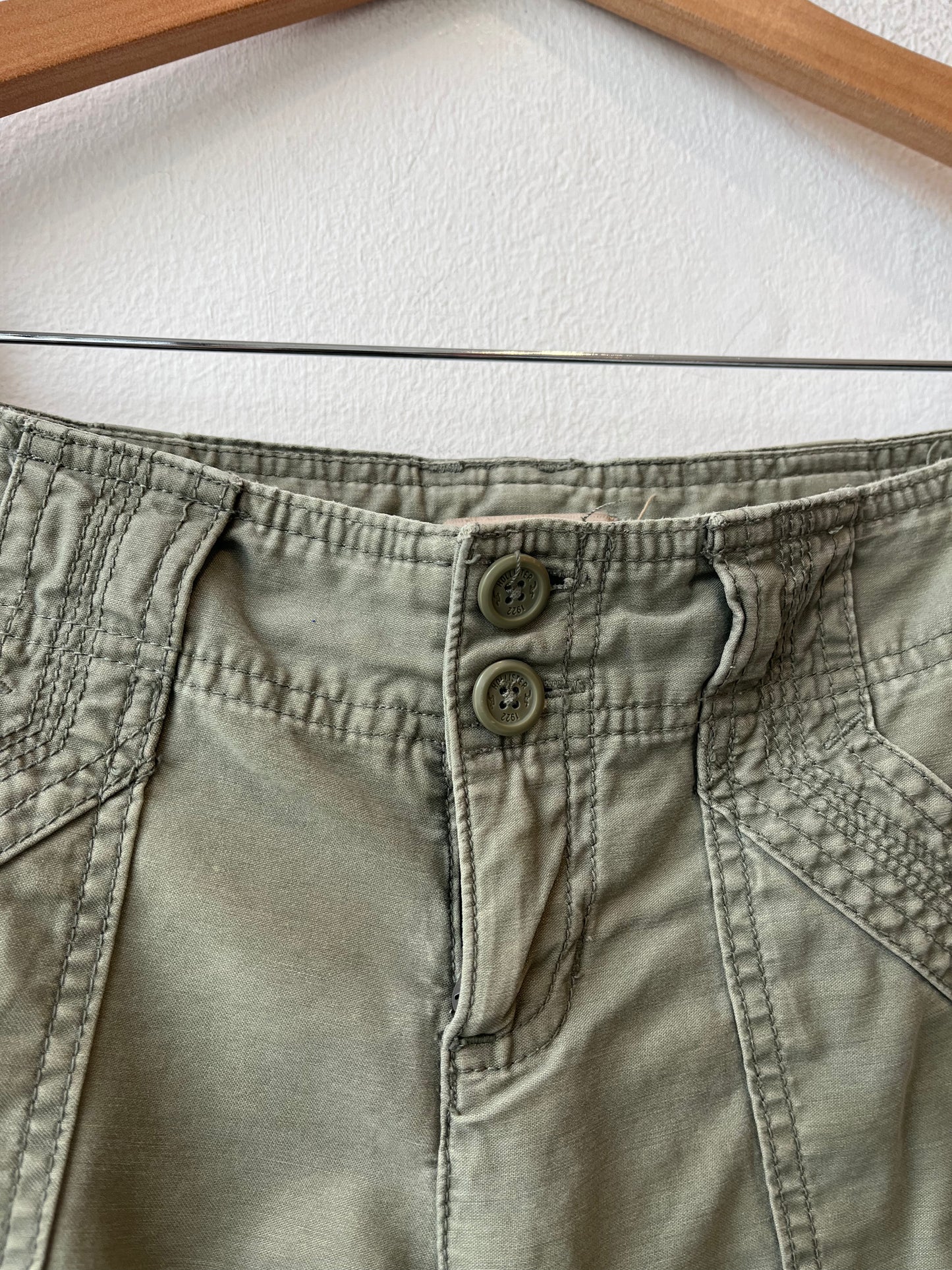 Y2K Hollister Low Rise Cargo Flare Pants 31"
