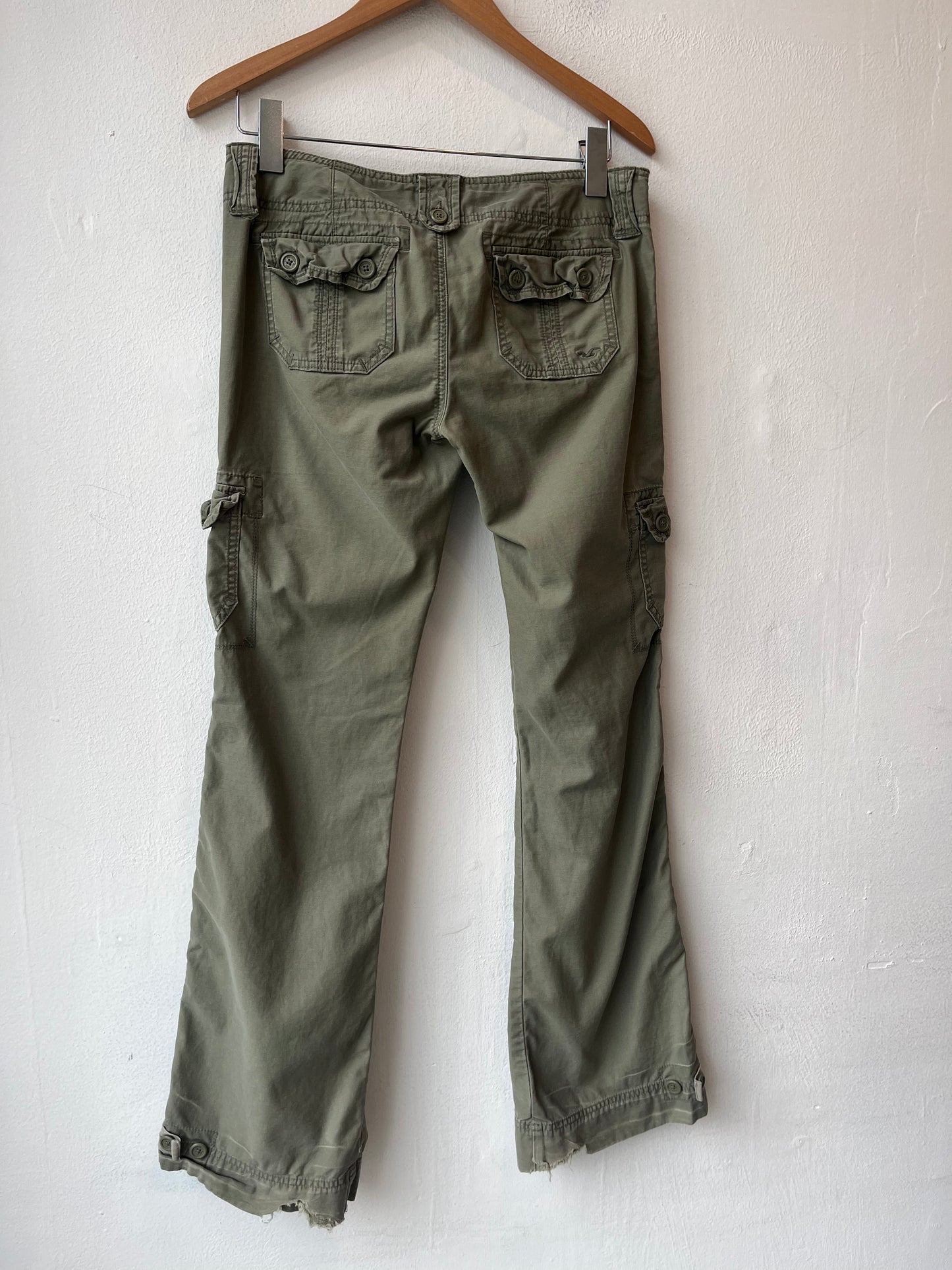Y2K Hollister Low Rise Cargo Flare Pants 31"