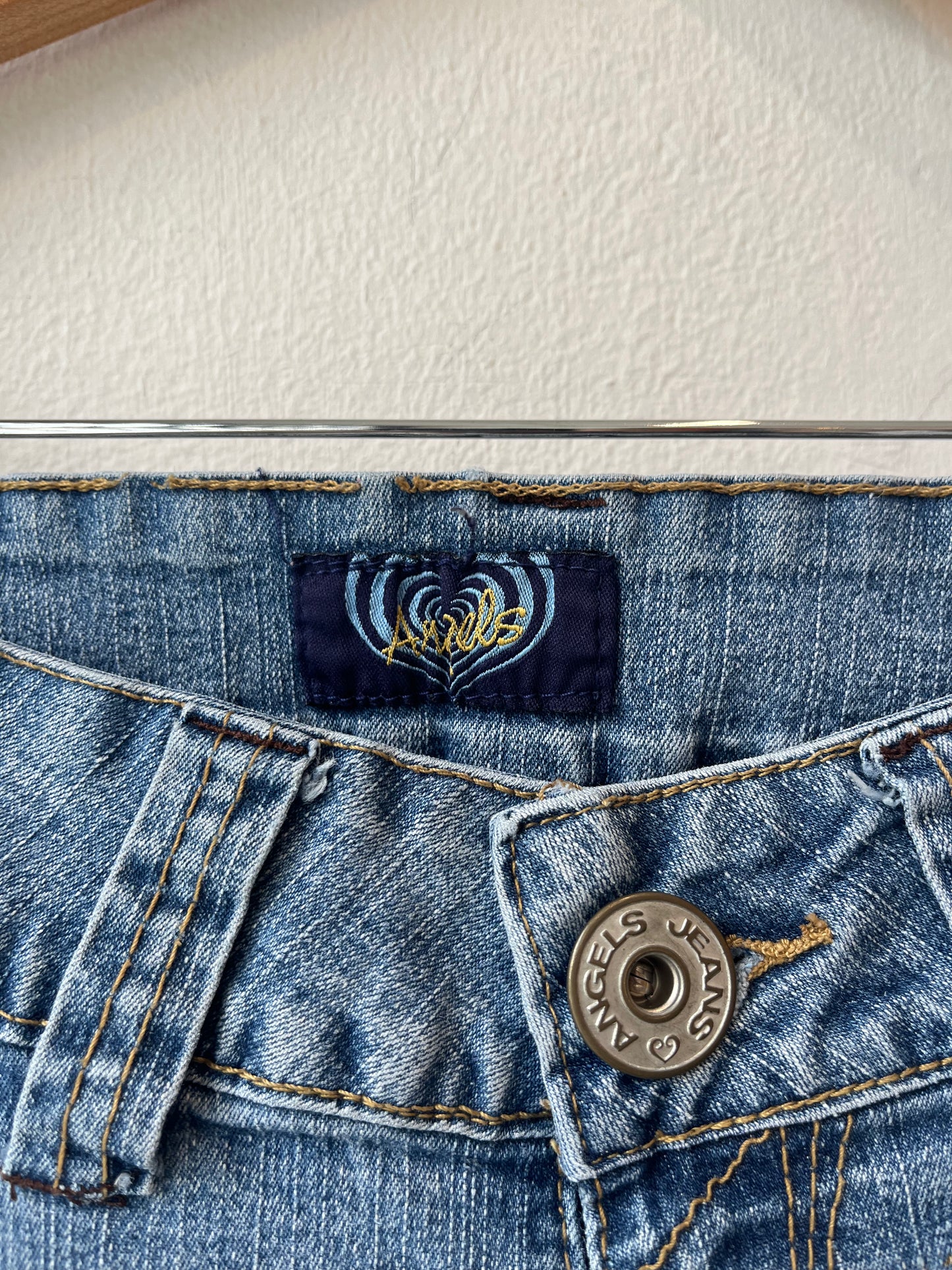 Y2K Angels Low Rise Capri Pants 24"
