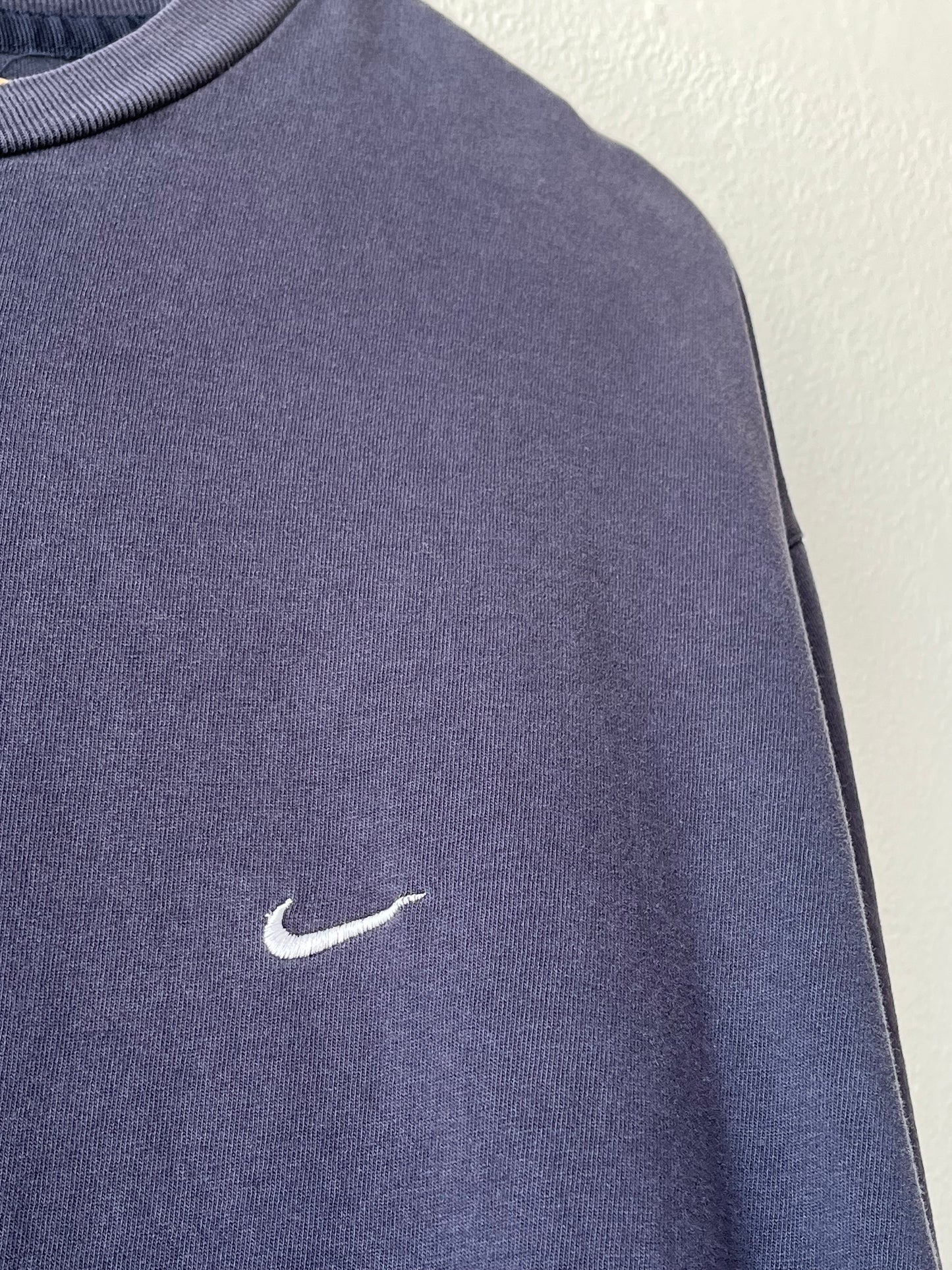 Y2K Nike Navy T-Shirt