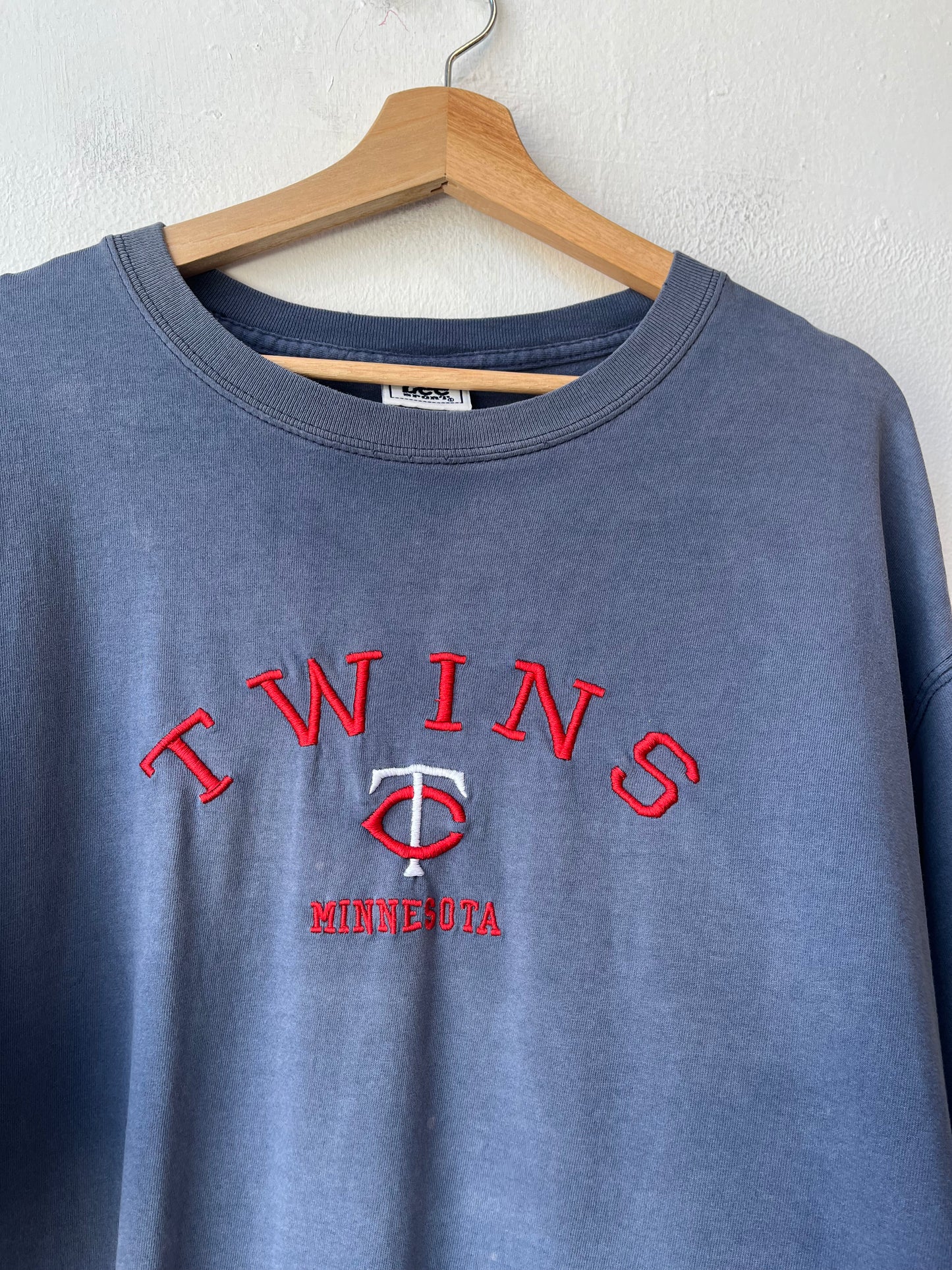 Y2K Faded Minnesota Twins T-Shirt