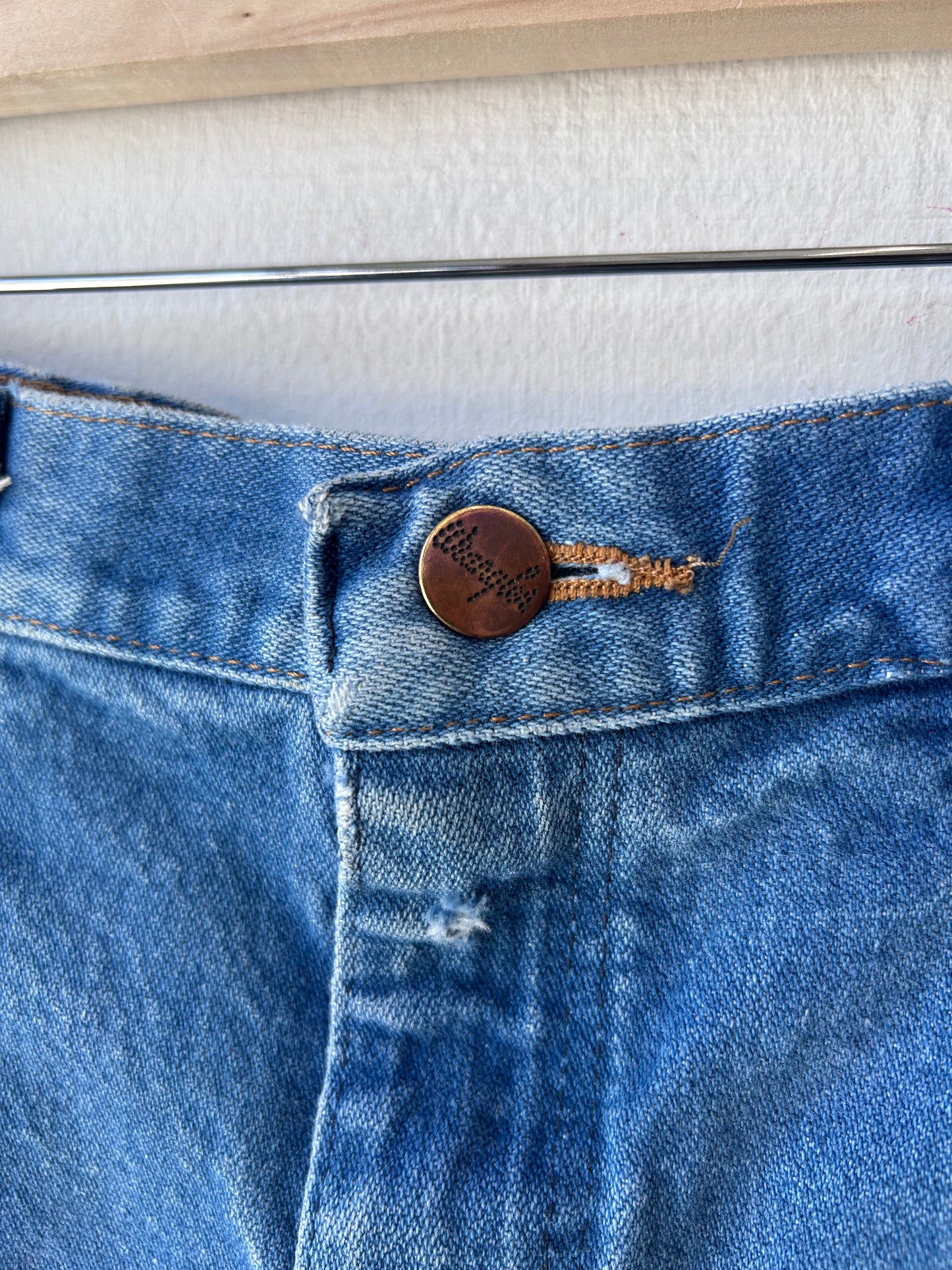 90's Wrangler Cutoff Shorts 26"