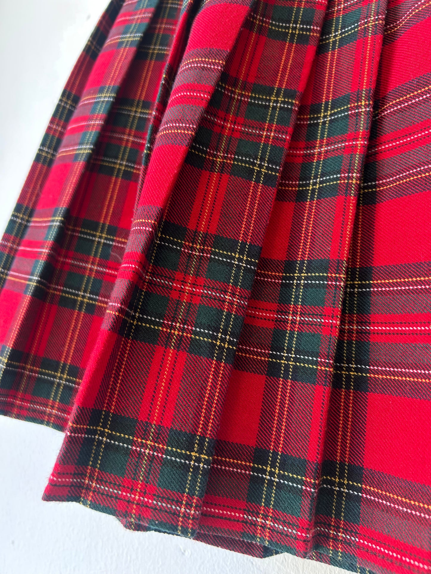 90's Plaid Mini Skirt  26"