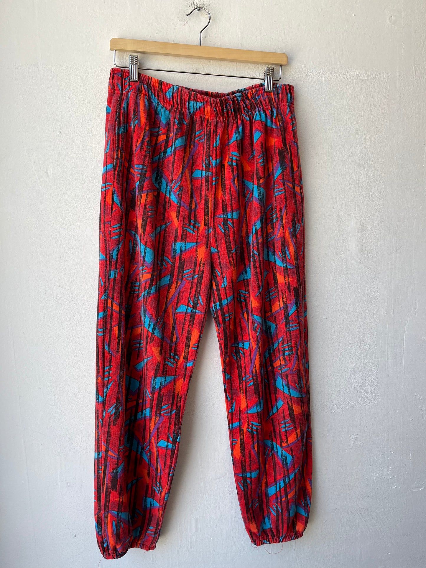 90's Abstract Sweatpants 30- 38"
