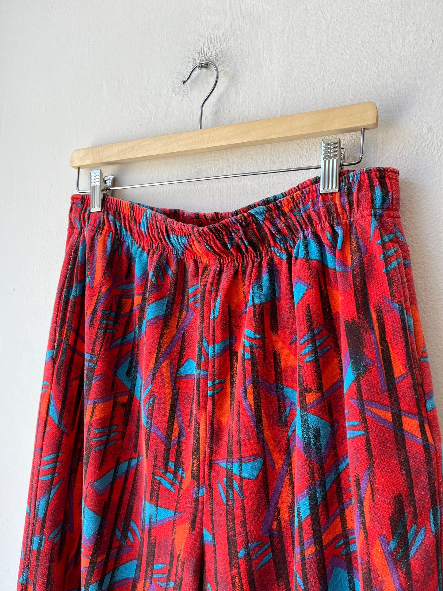 90's Abstract Sweatpants 30- 38"