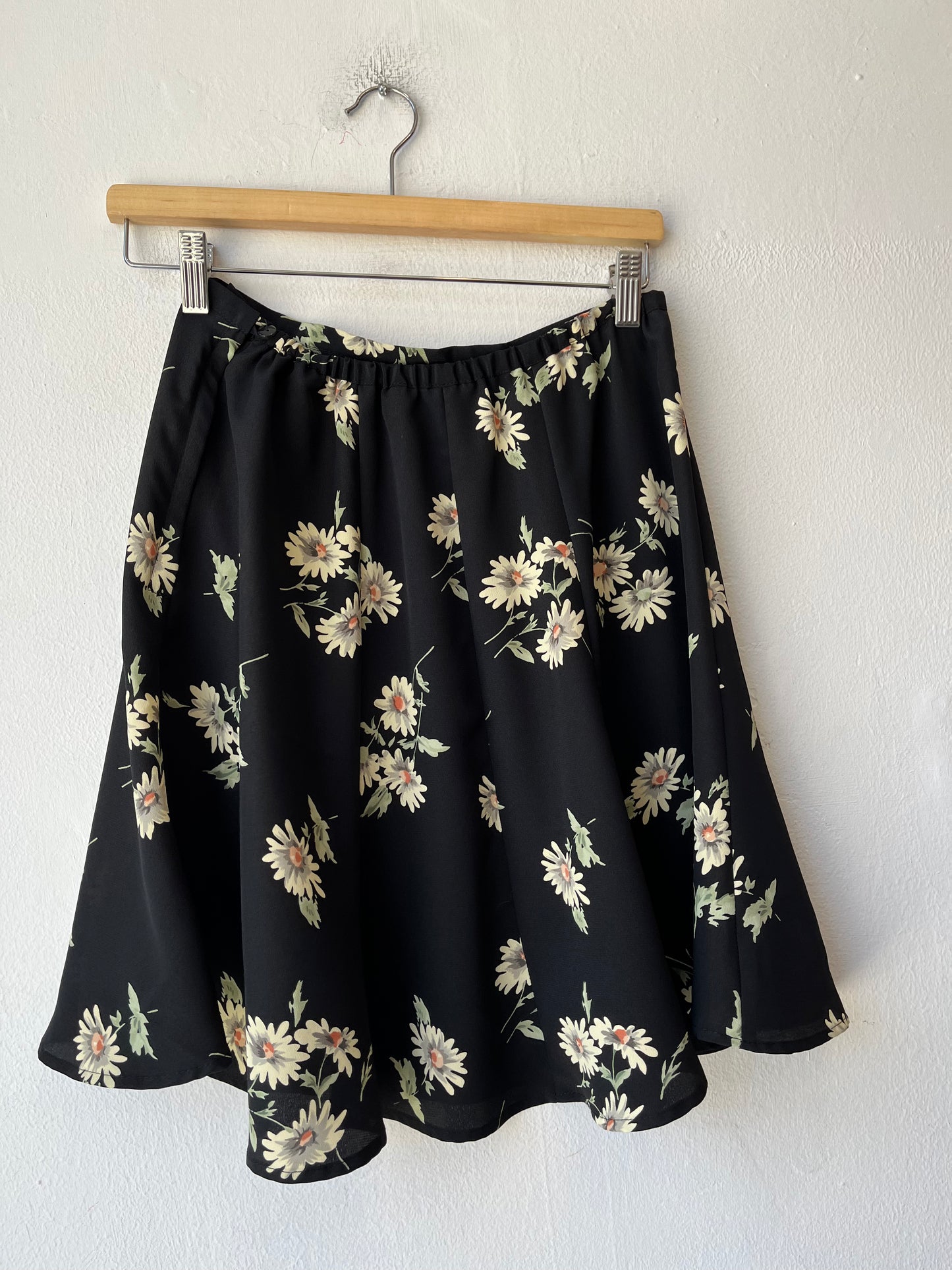 90's Floral Midi Skirt 25-30"