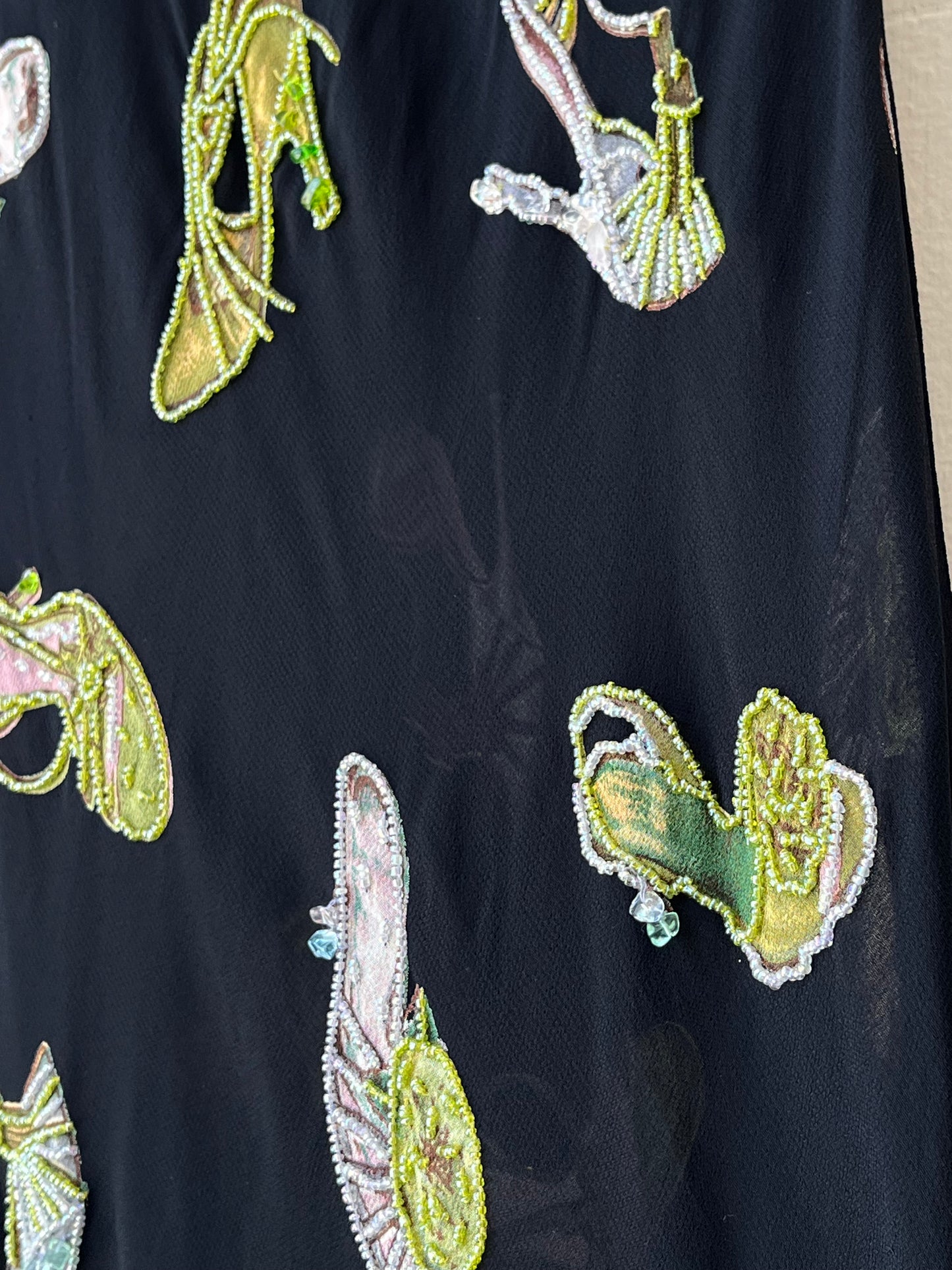 90's Beaded Shoe Maxi Skirt 24-29"