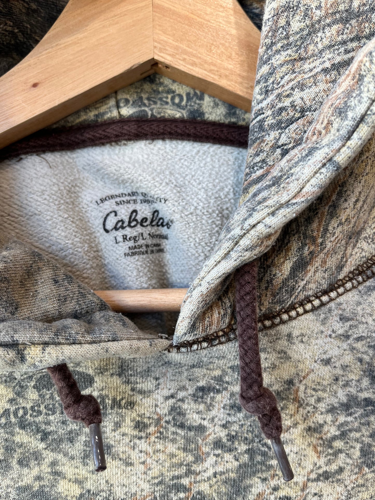 Y2K Cabela's Camo Hoodie