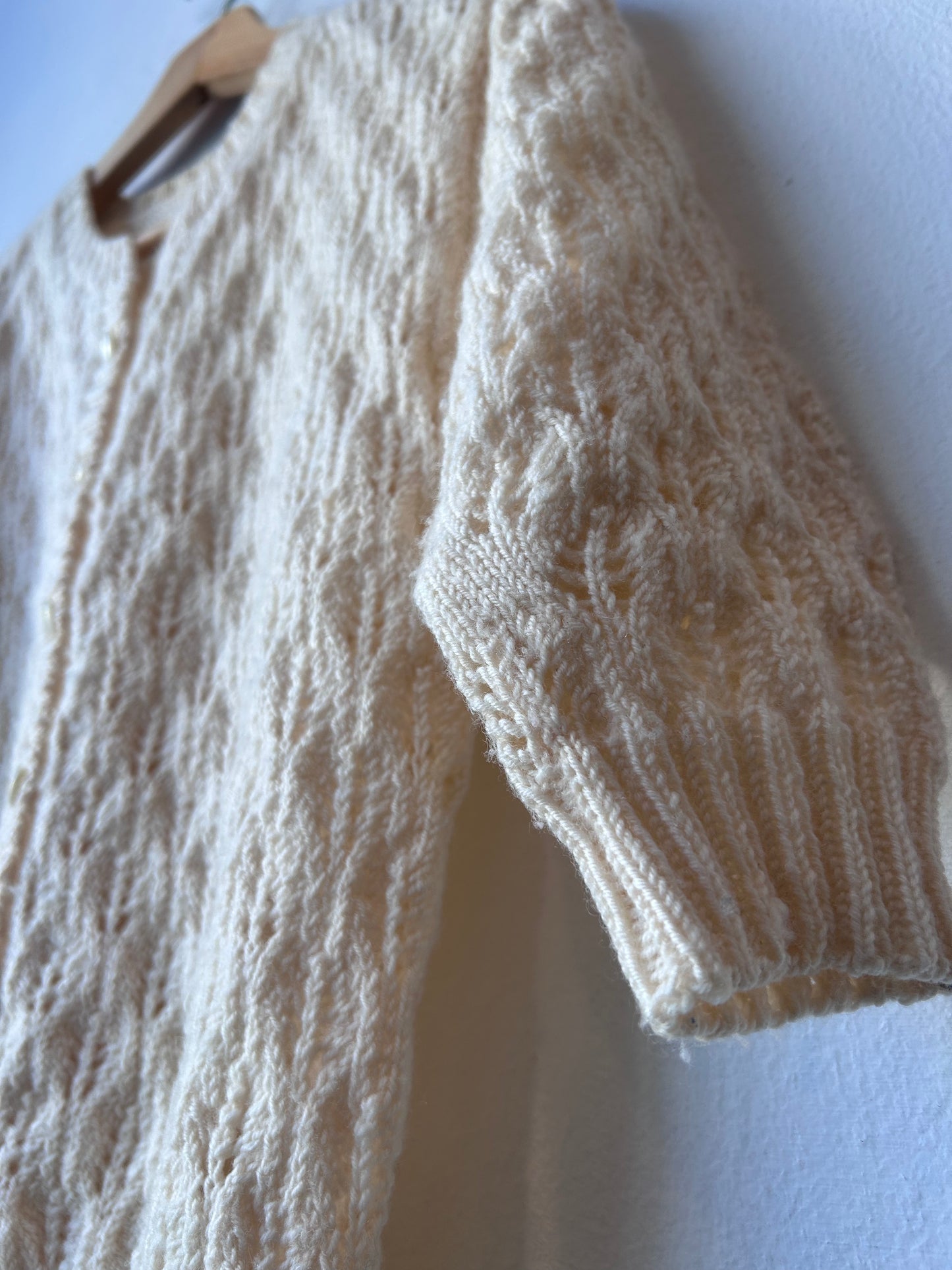 90's White Quarter Sleeve Cardigan