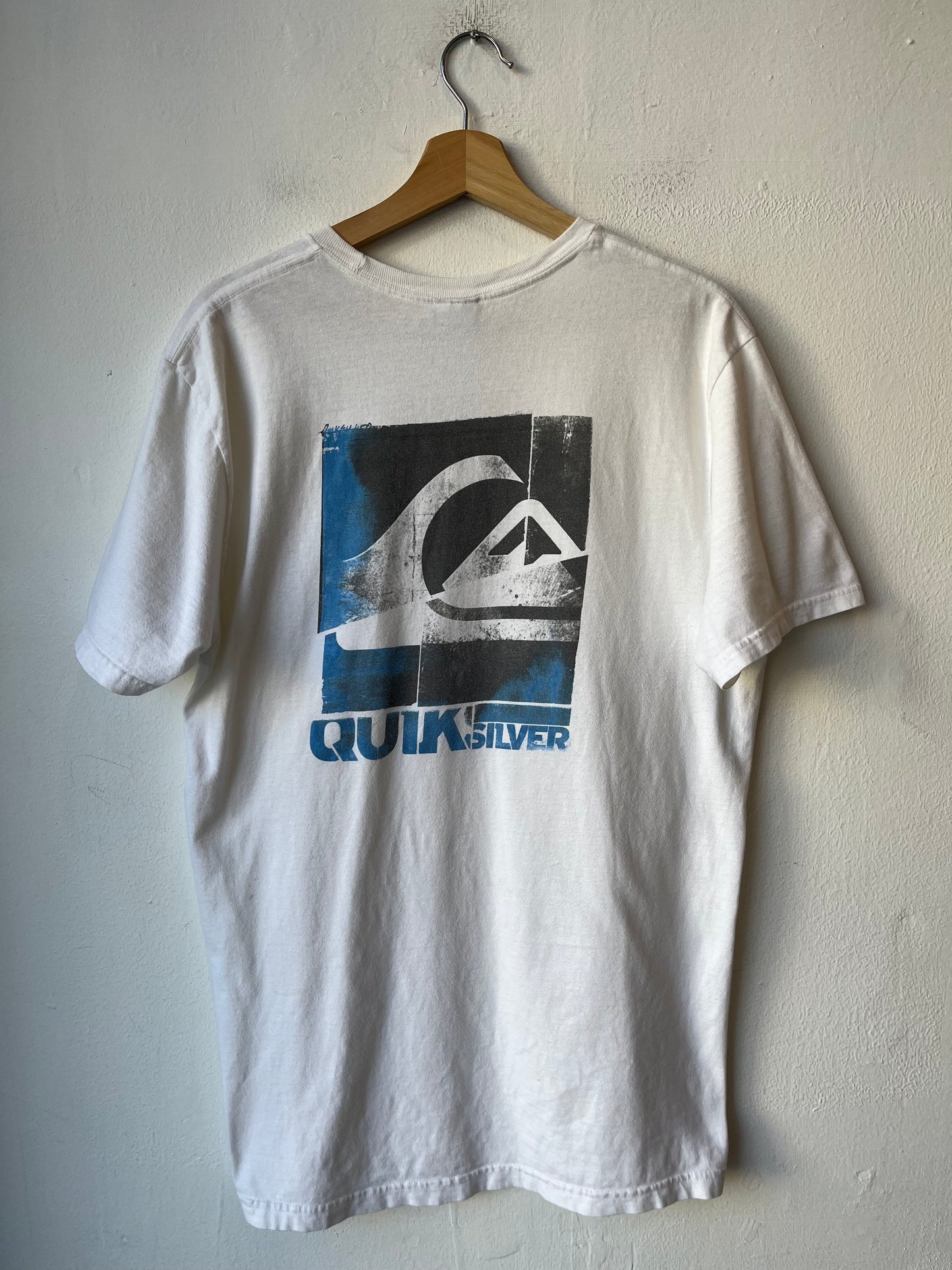 Y2K Quiksilver White T-Shirt