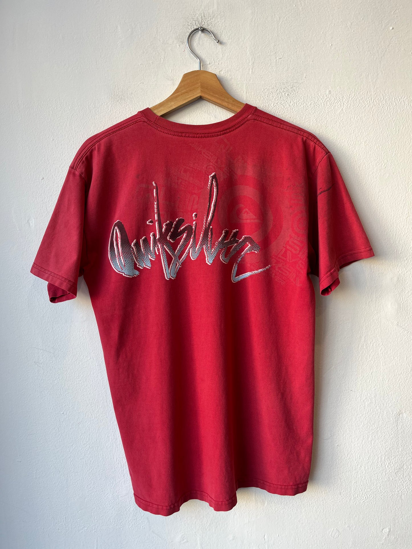 Y2K Quiksilver Red T-Shirt