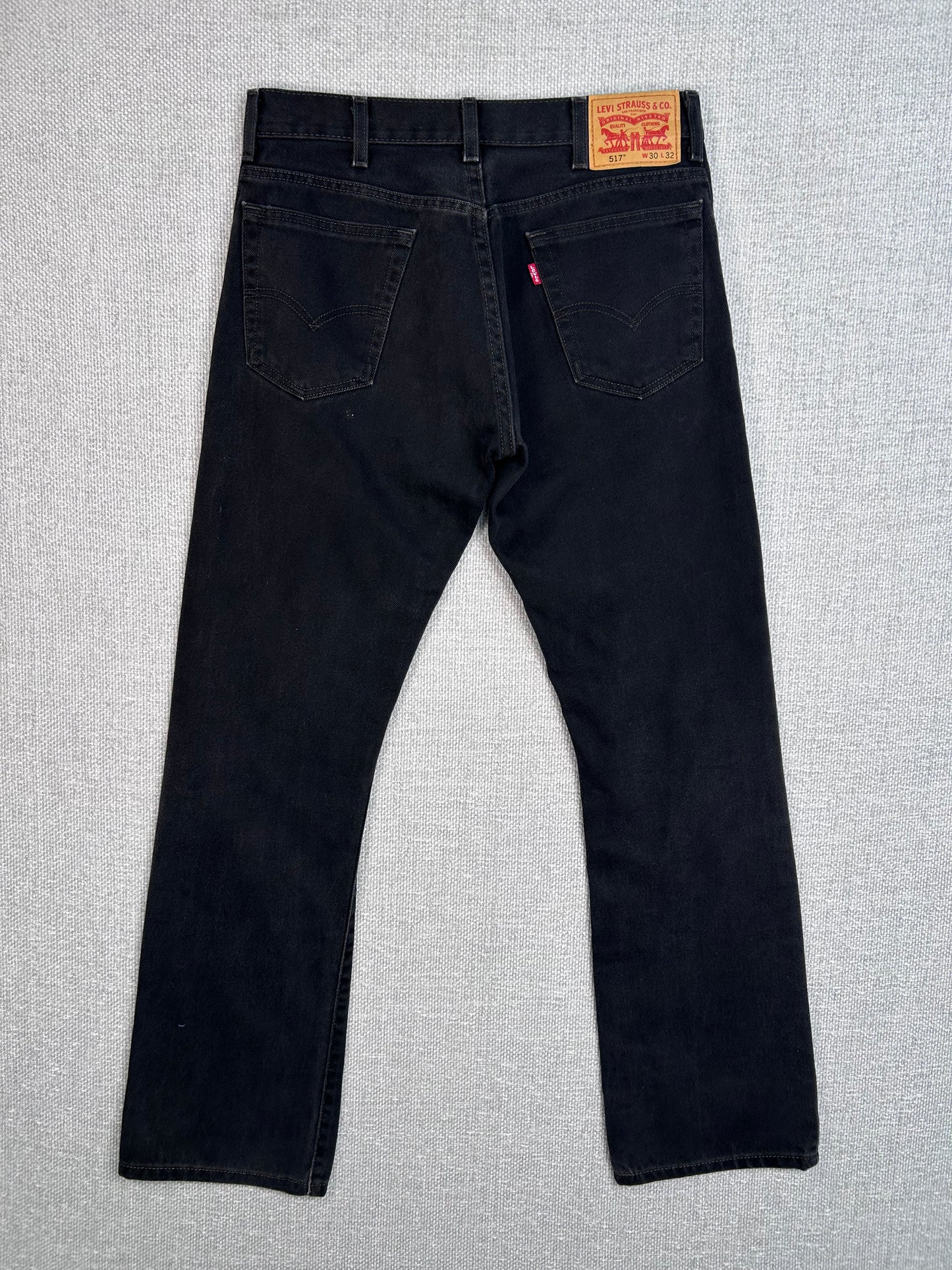 Y2K Levi's 517 Black Jeans 30"