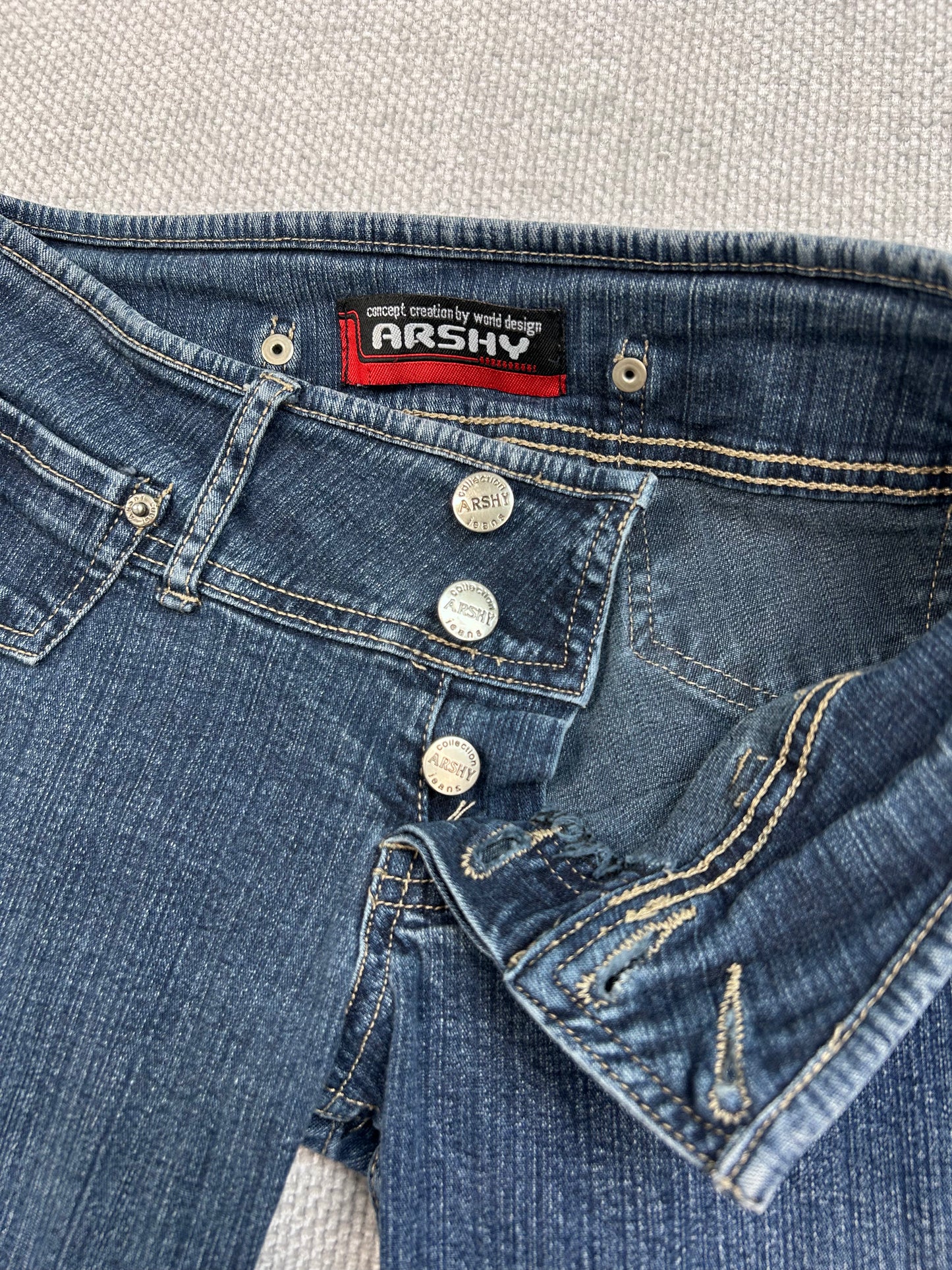 Y2K Low Rise Flare Jeans 26"