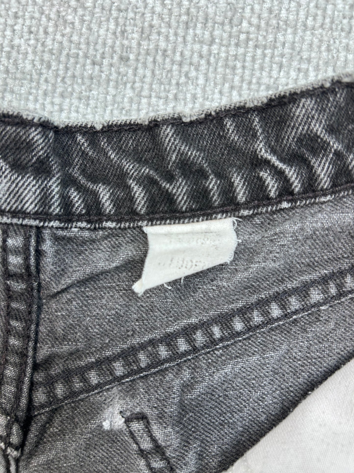 90's Levi's Orange Tab Cutoff Shorts 26"
