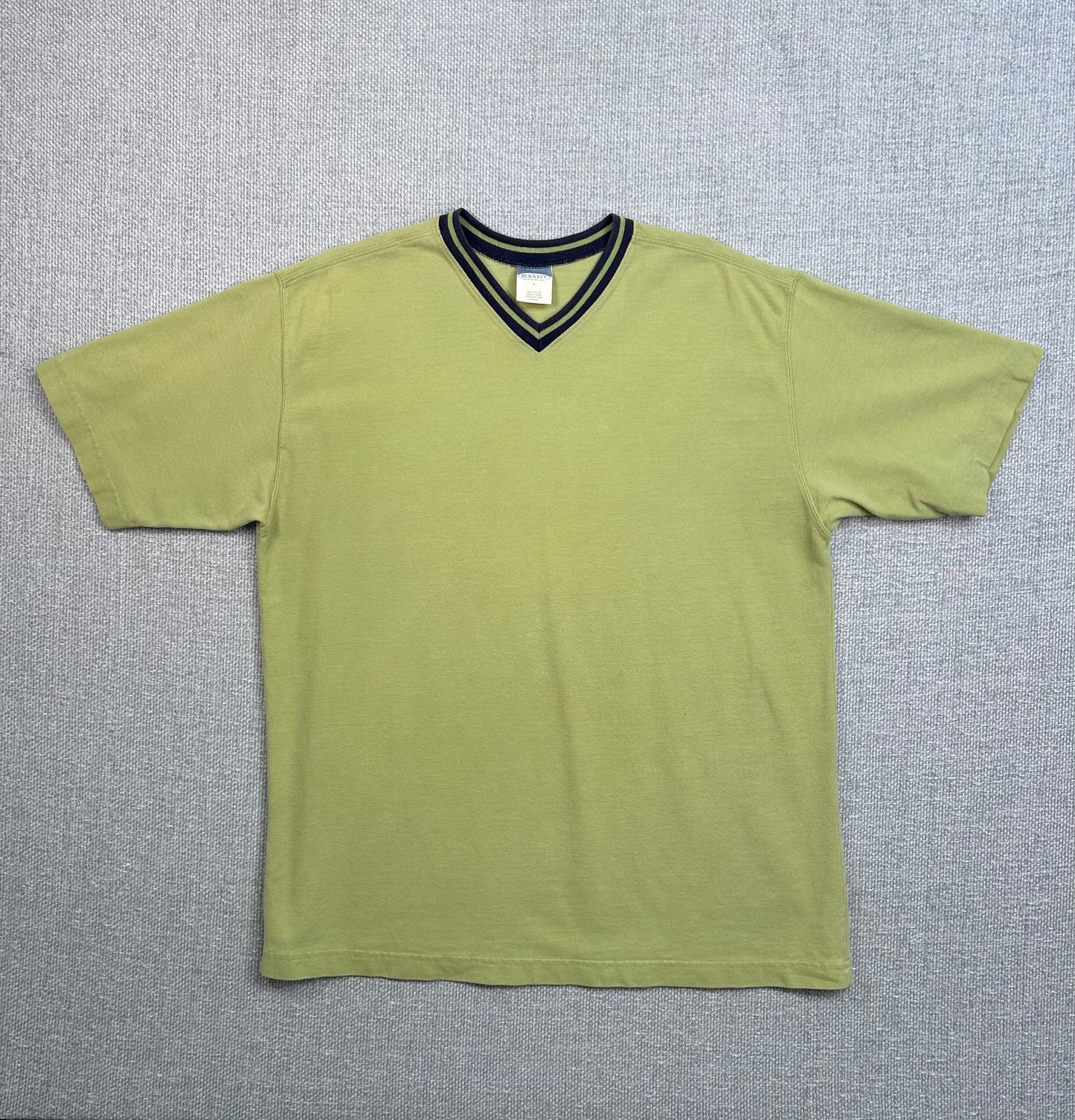 Y2K Old Navy V Neck T-Shirt
