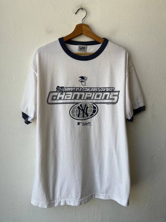 2004 Yankees Ringer T-Shirt