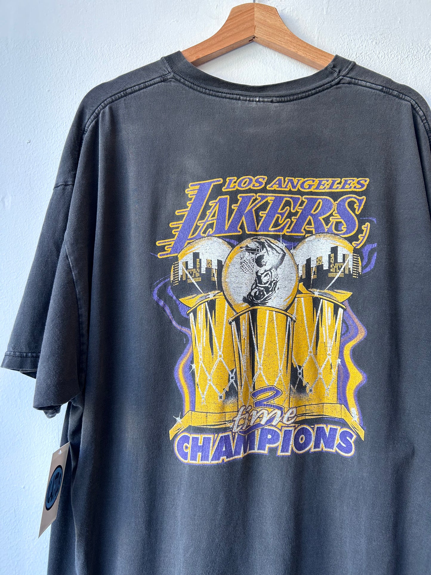 2002 Lakers Championship T-Shirt