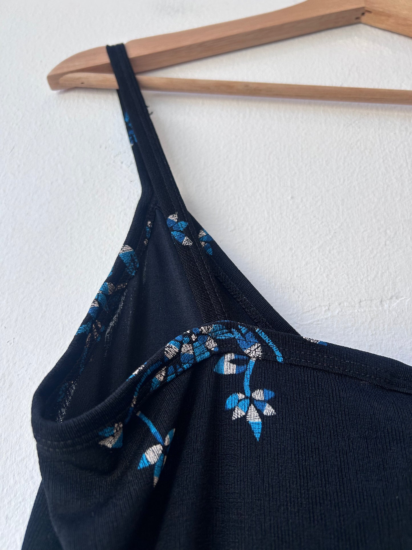 90's Black Floral Tank Top