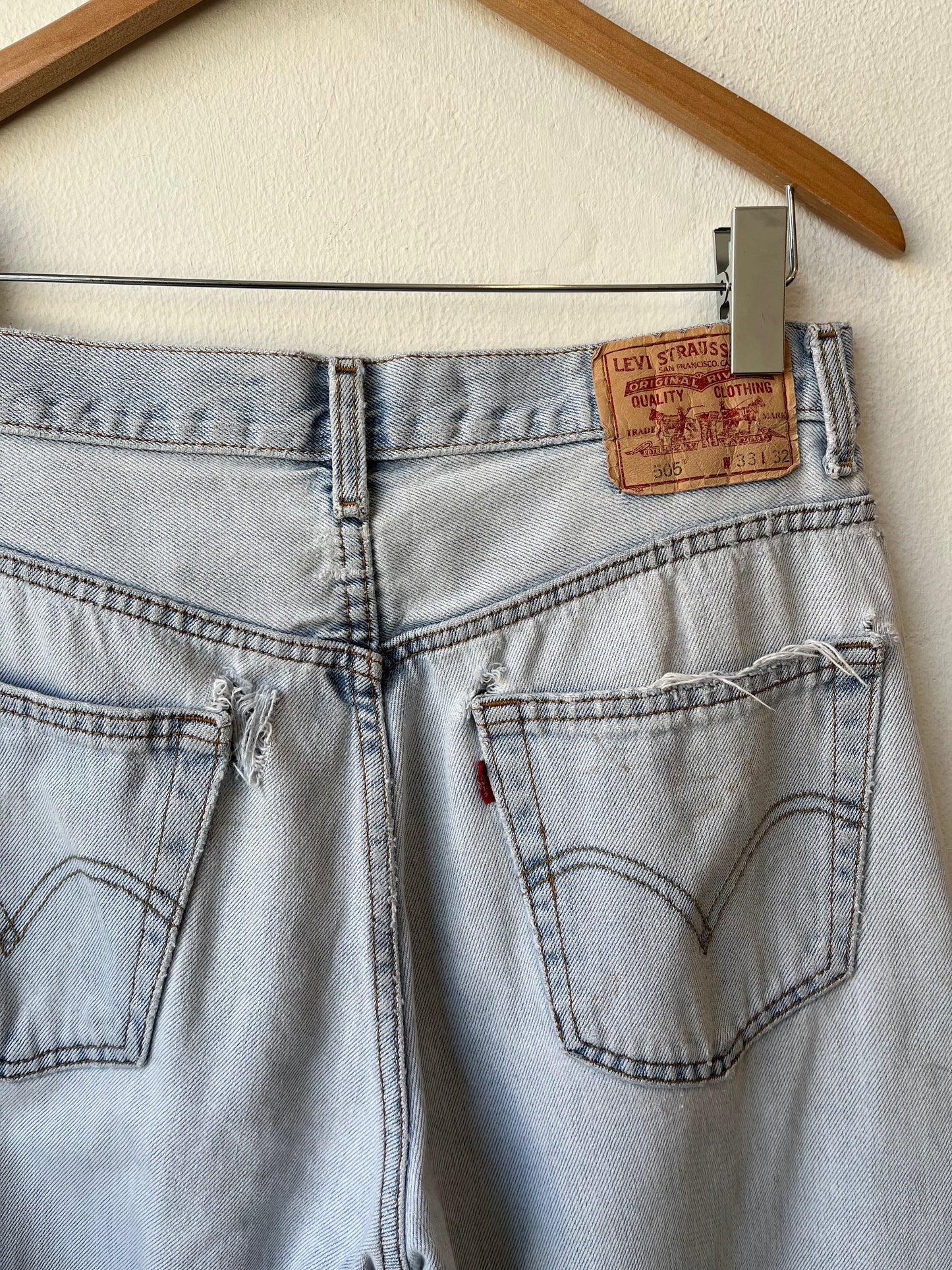 Y2K Levi's 505 Light Wash 32"
