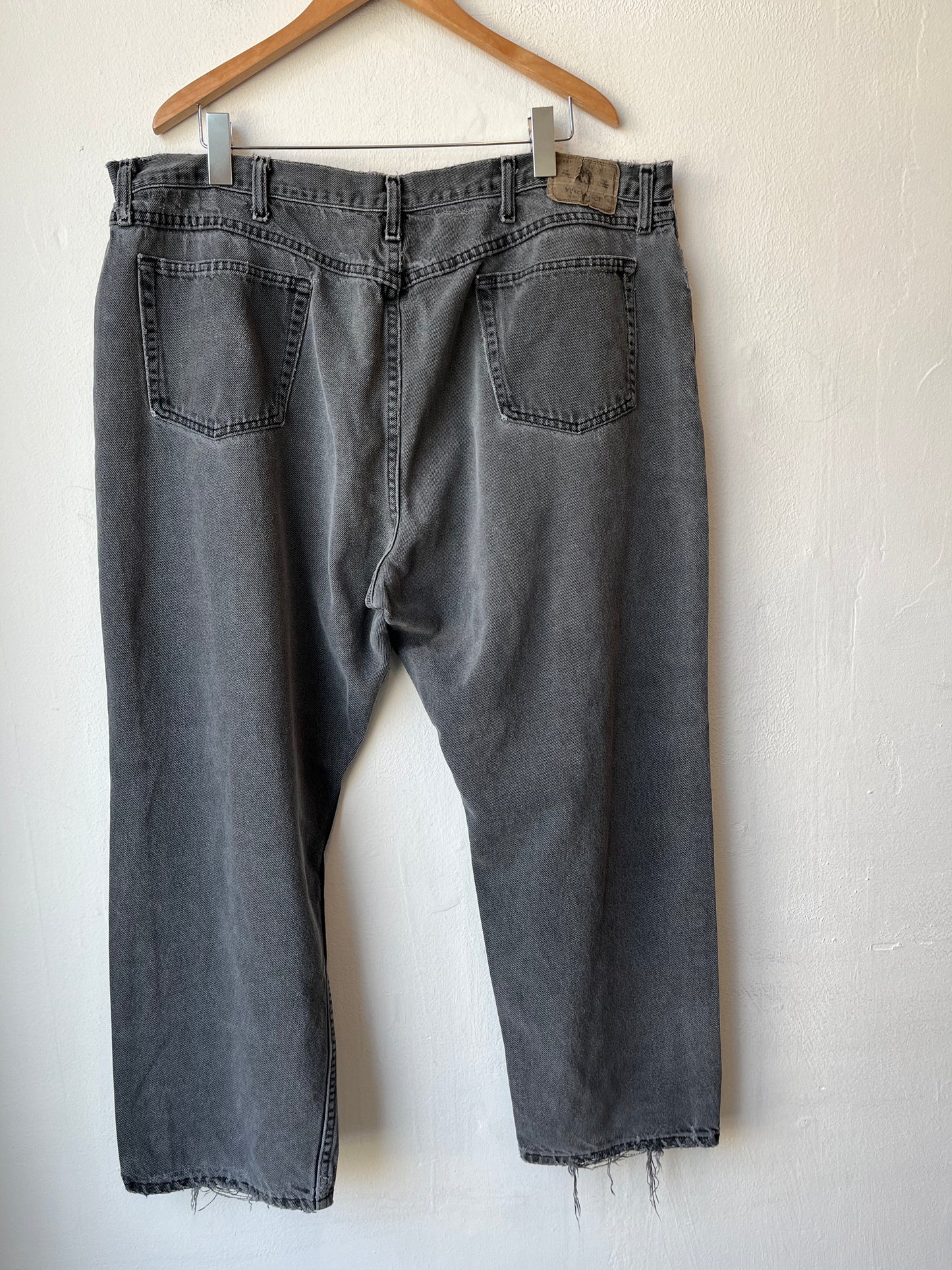 Y2K Faded Black Wrangler Jeans 42"