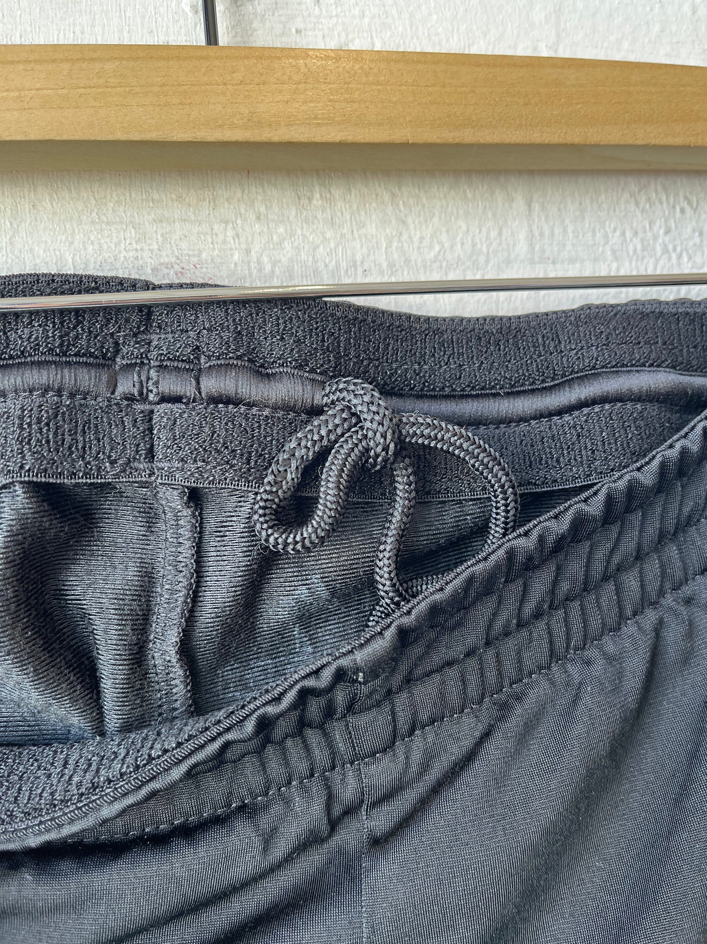Y2K Adidas Basketball Shorts 31-36"