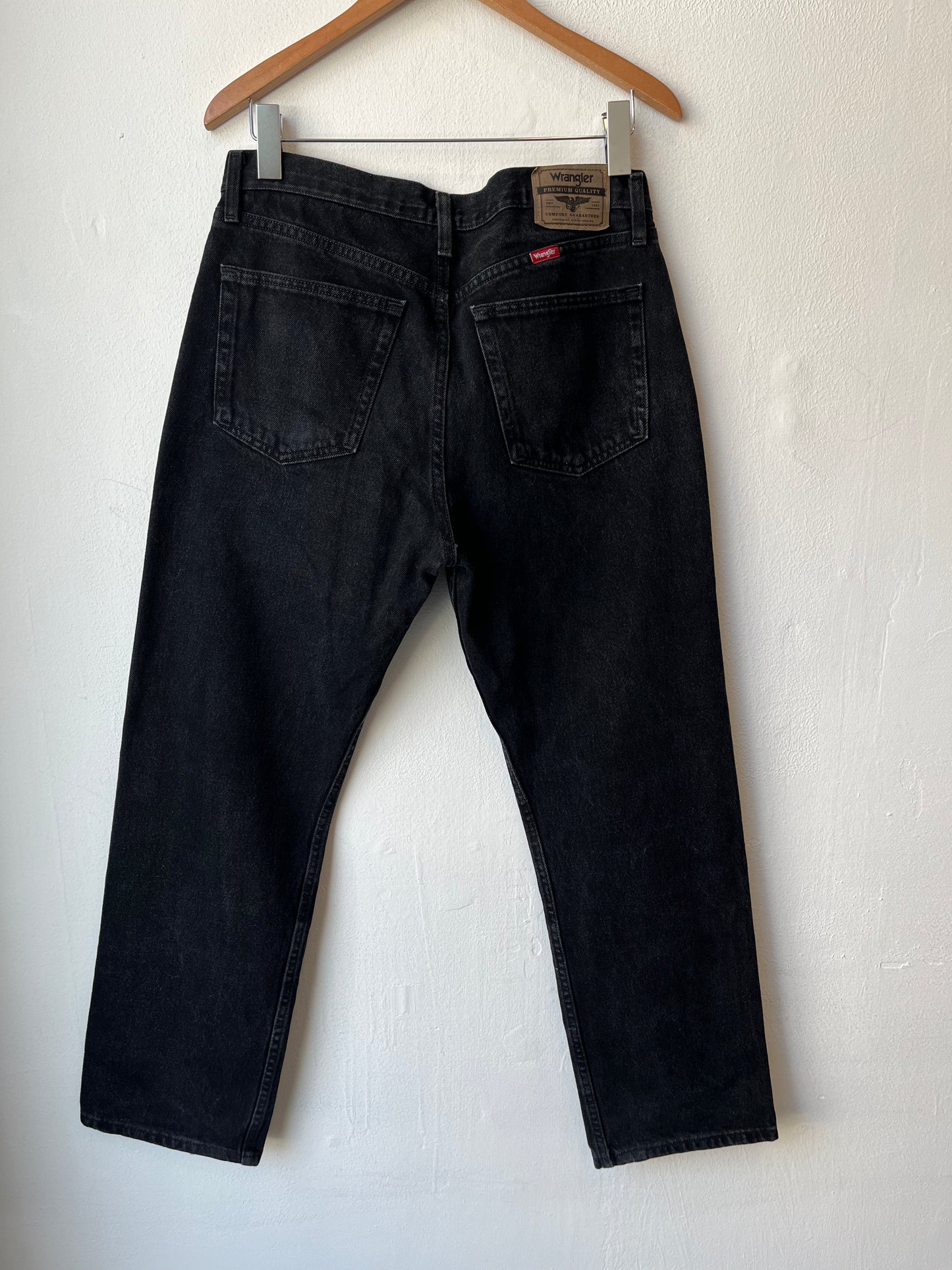 Y2K Black Wrangler Jeans 33"