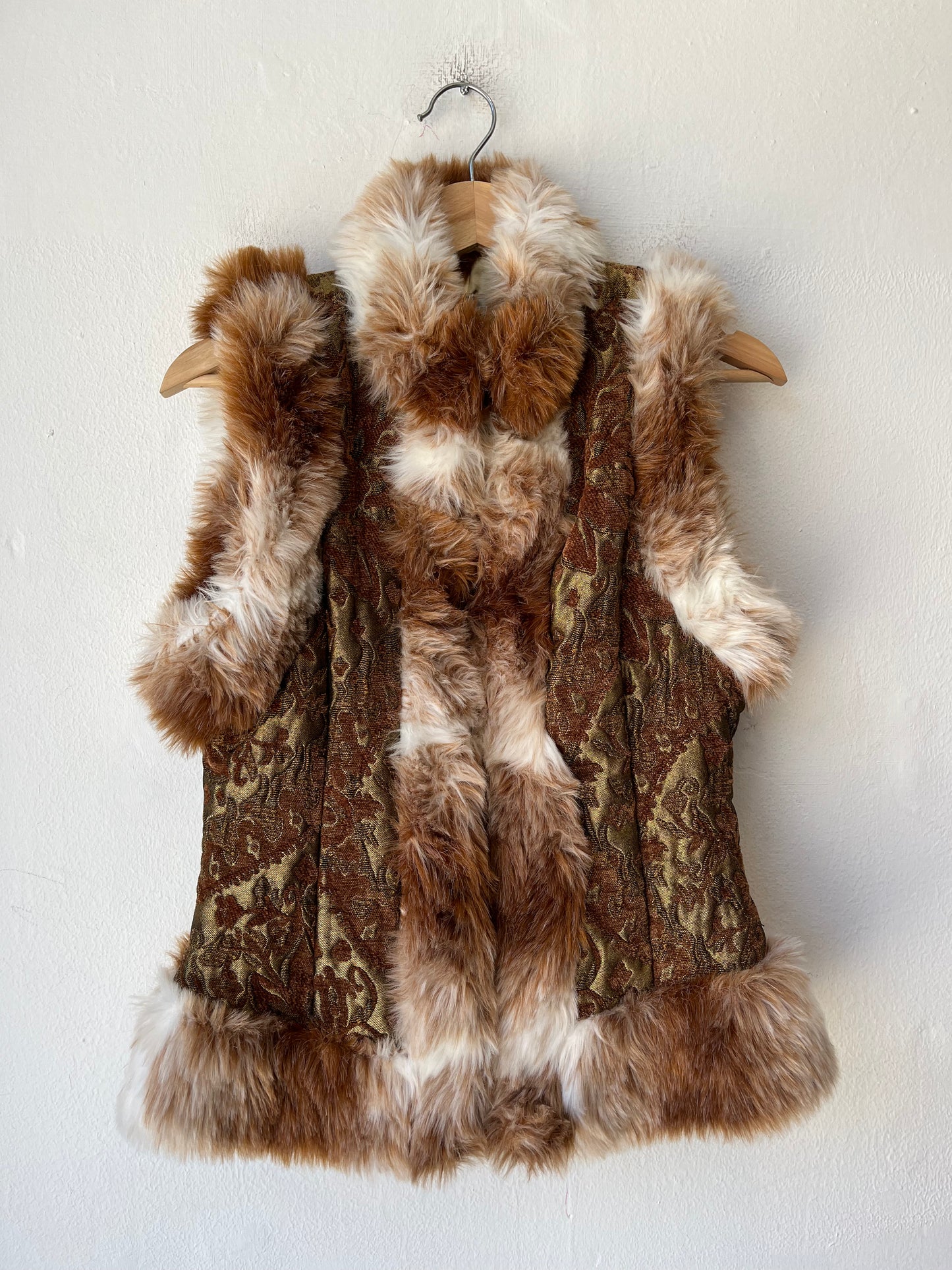 Y2K Fur Trimmed Vest
