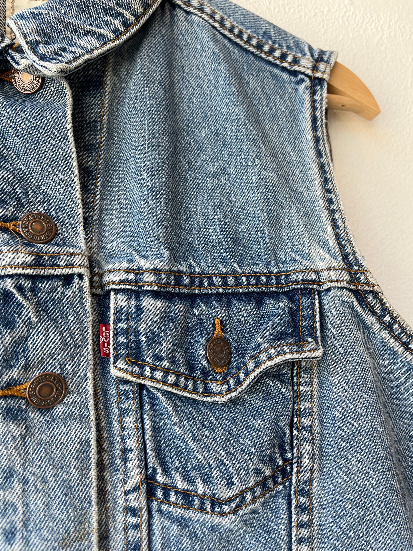 90's Levi's Denim Vest