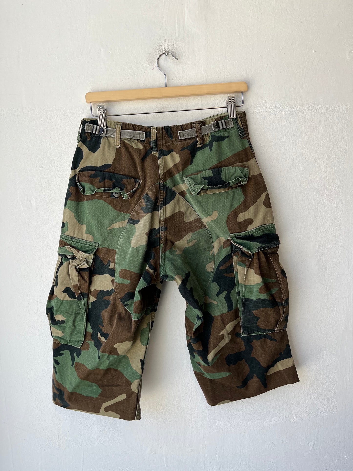 Y2K Camo Shorts 25-30"
