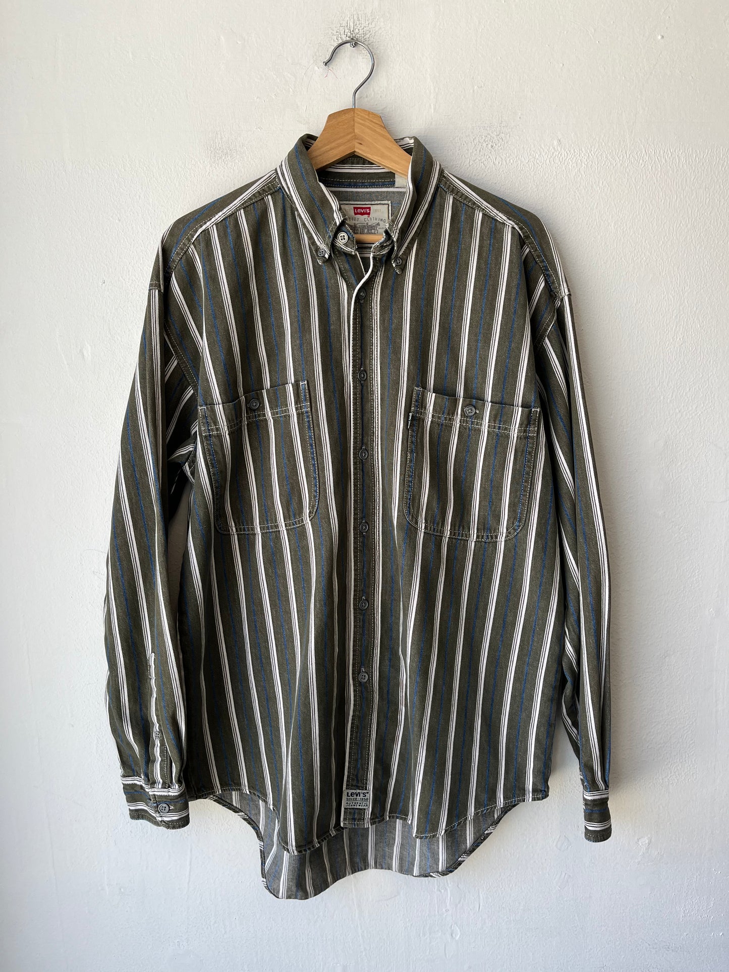 Y2K Levi's Striped Button Up Shirt