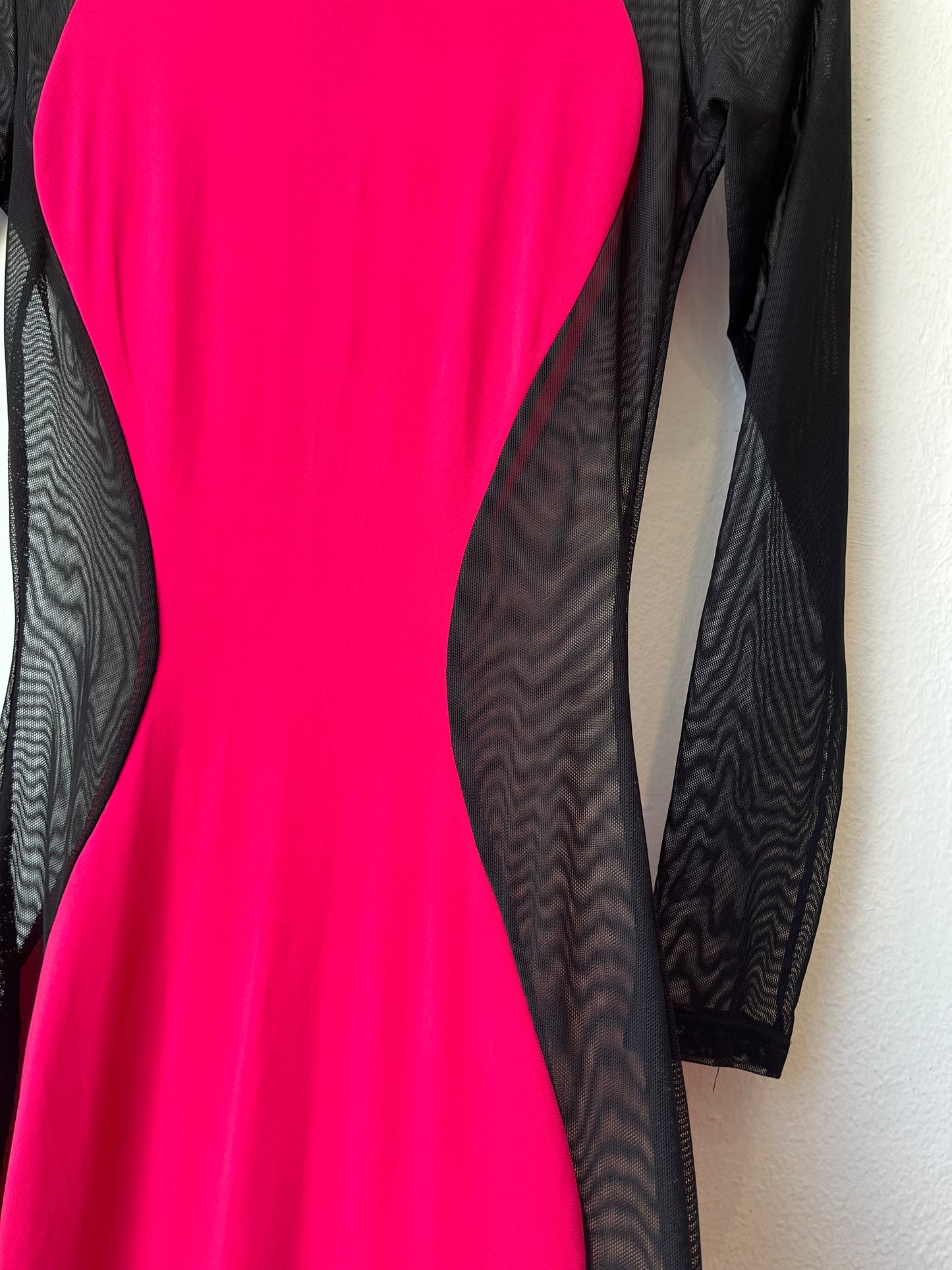 80's Pink Mesh Silhouette Dress