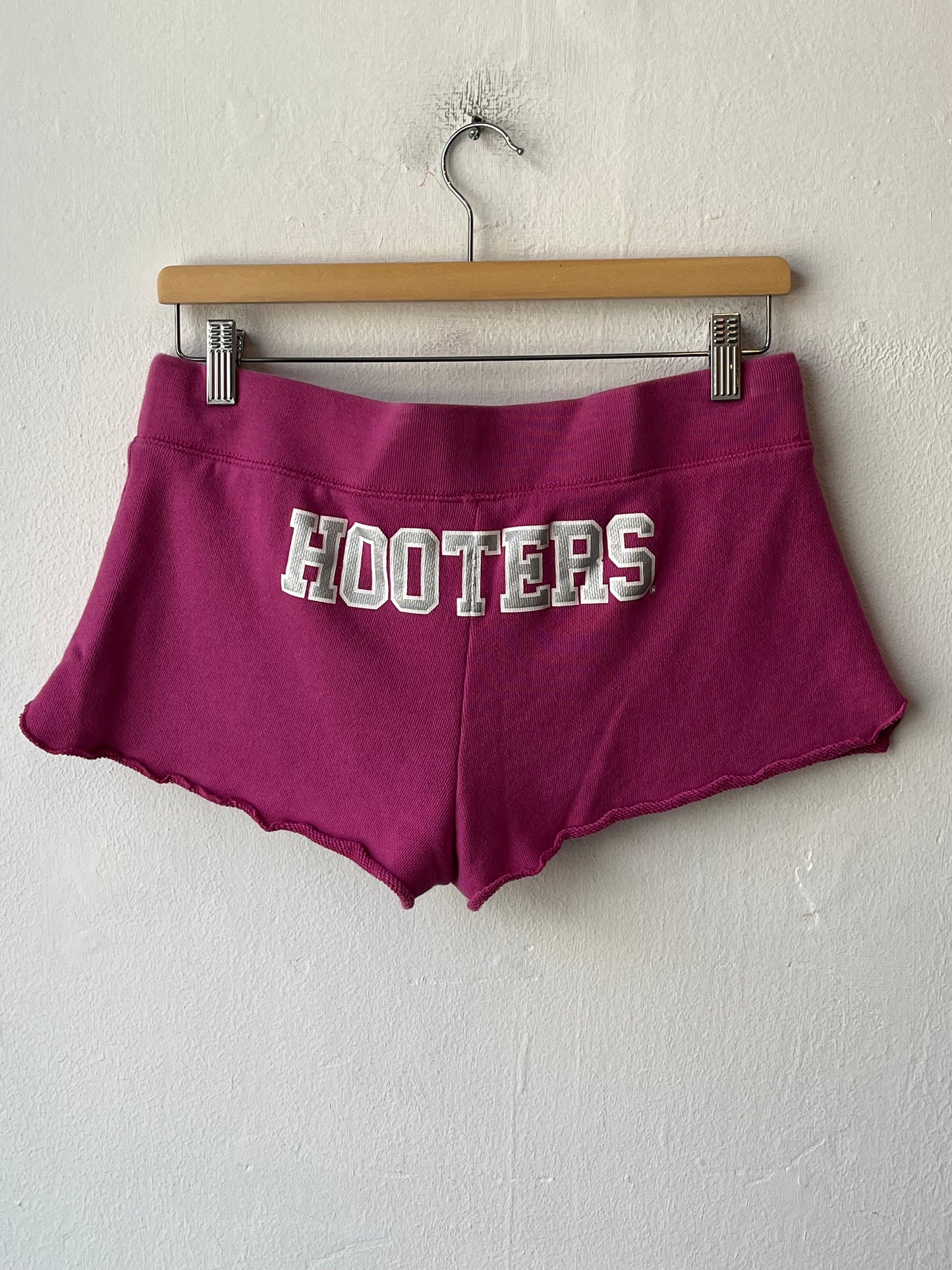 Y2K Hooters Cotton Shorts 29-32"
