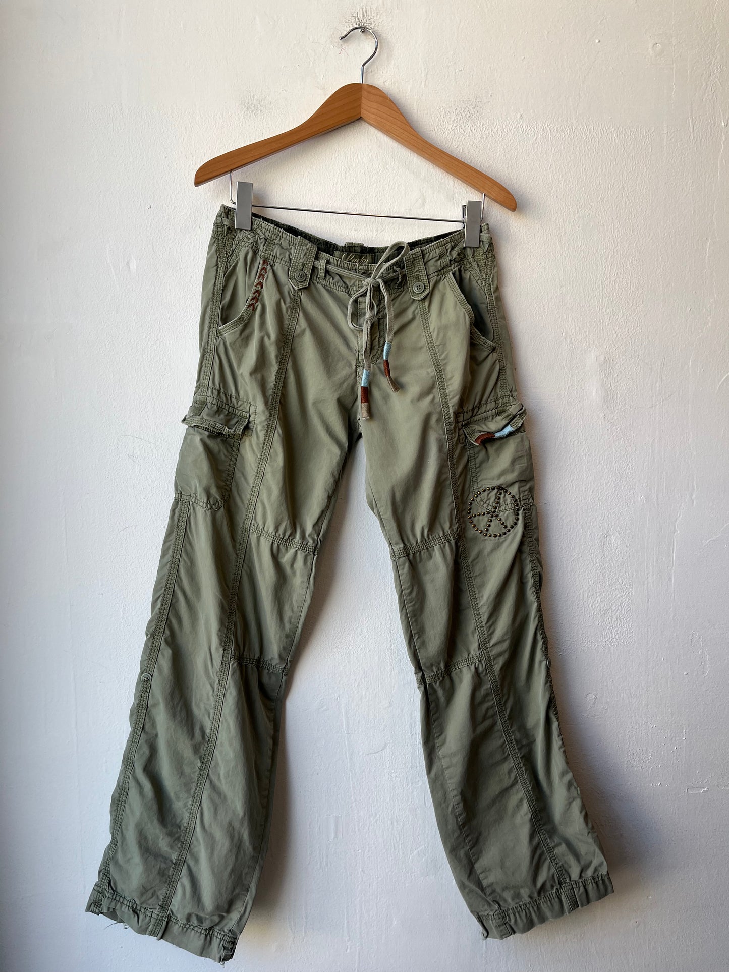 Y2K Low Rise Embellished Cargo Pants 28-31"