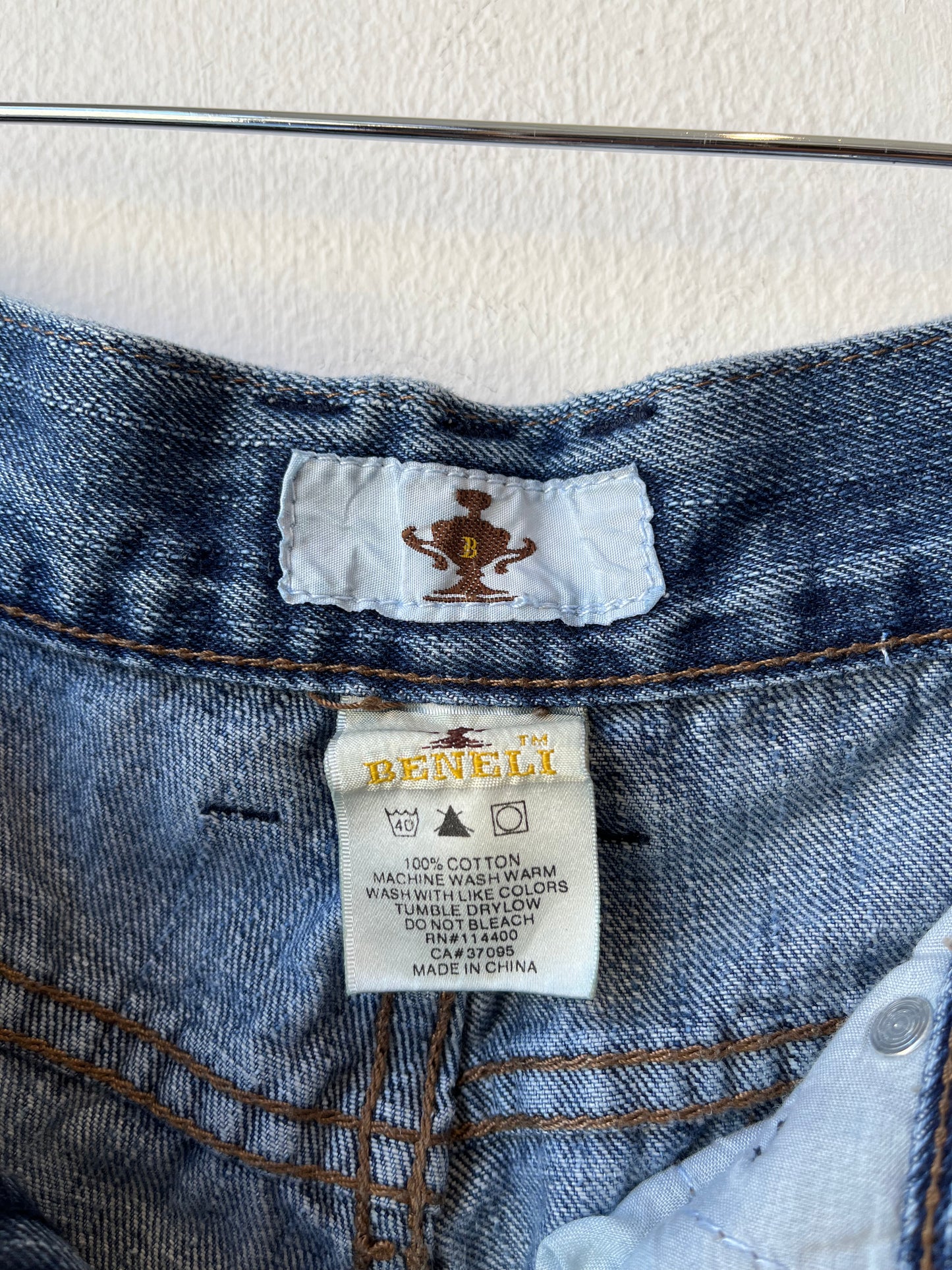 Y2K Beneli Straight Leg Jeans 30"
