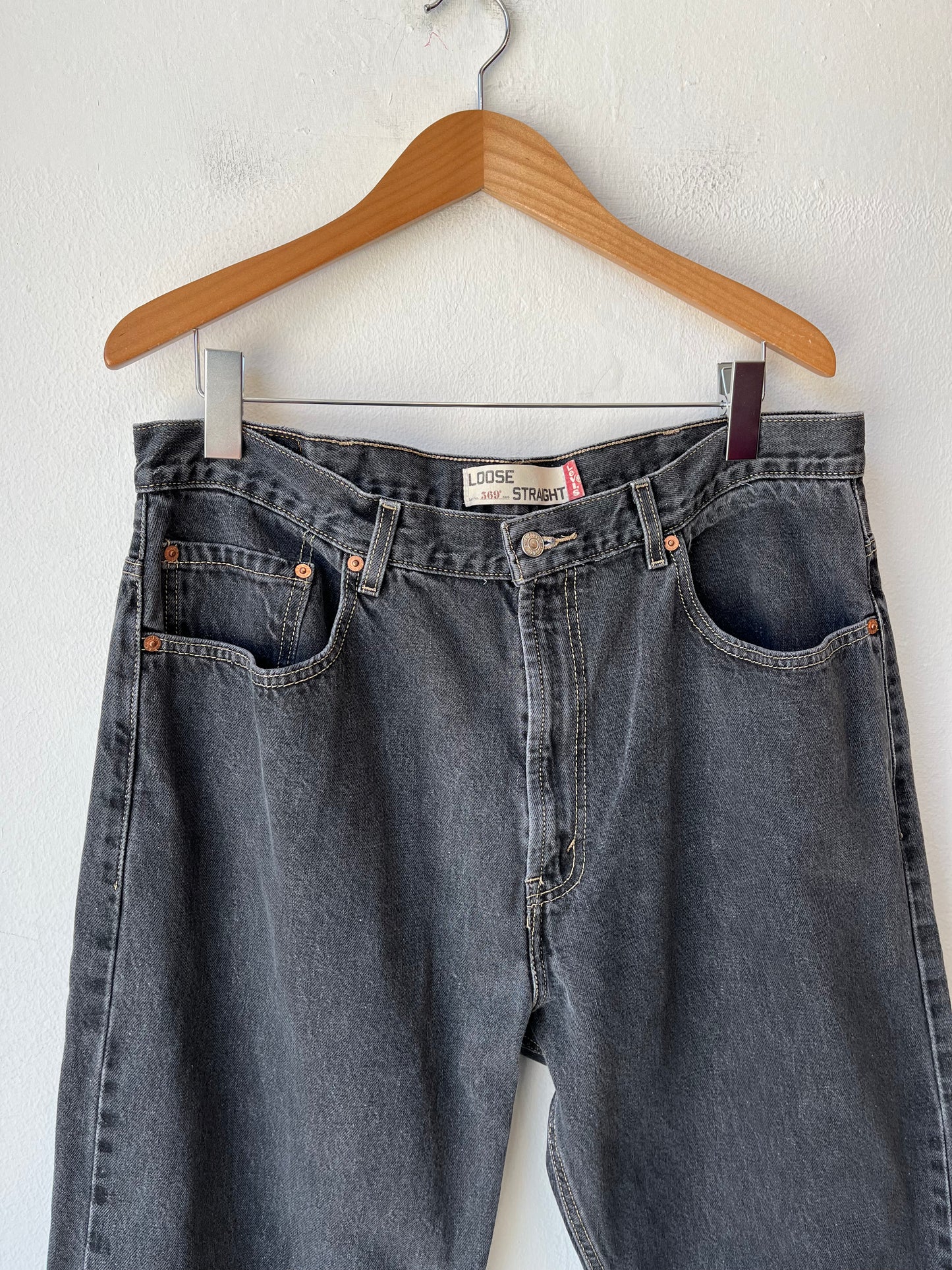 Y2K Black 569 Levi’s Jeans 38”